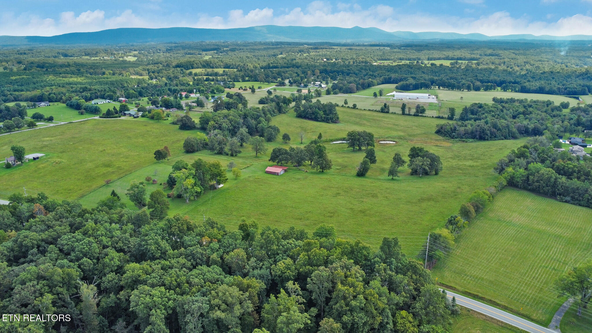 1386 Pigeon Ridge Road Crossville TN 38555