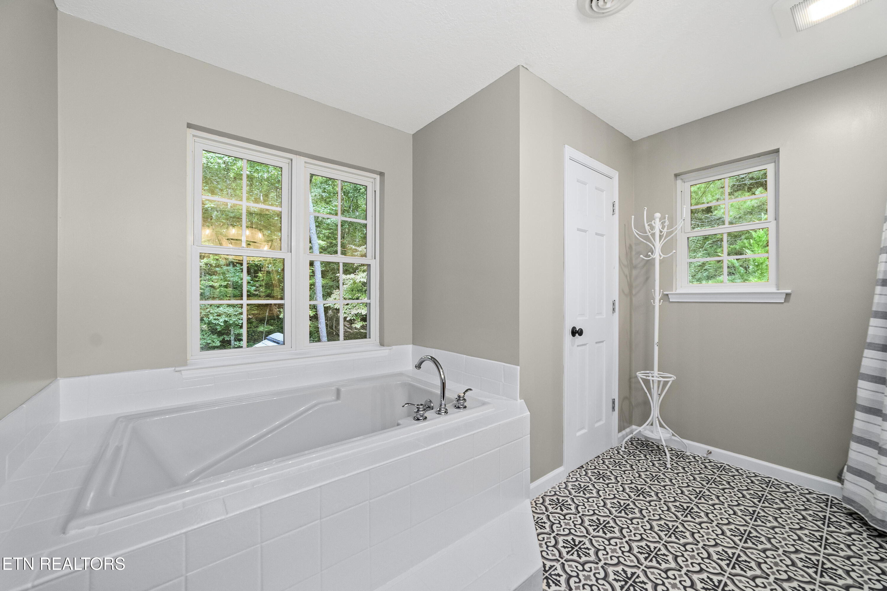 2673 S Clear Fork Road Sevierville TN 37862