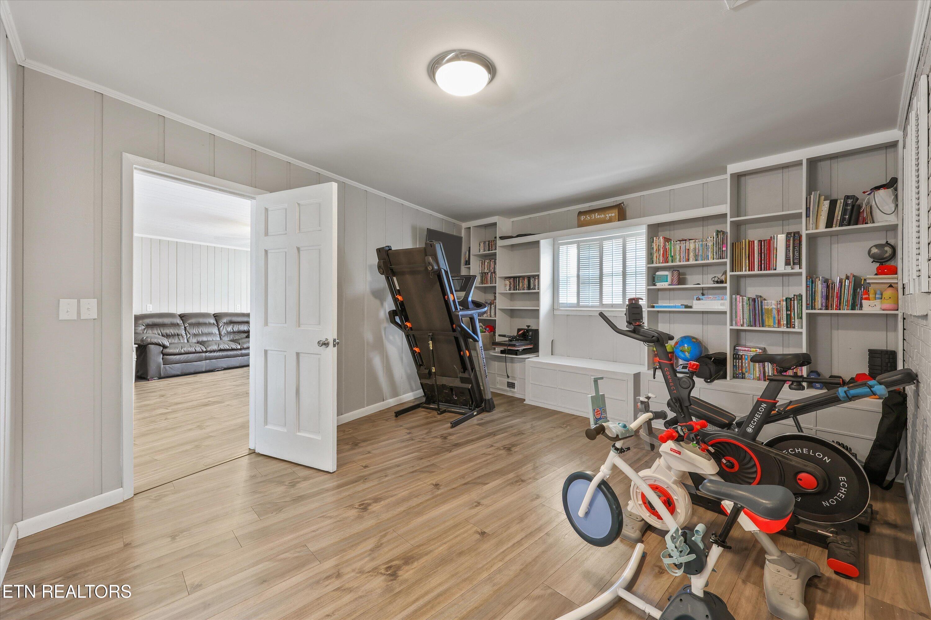 646 Glenlock Road Sweetwater TN 37874