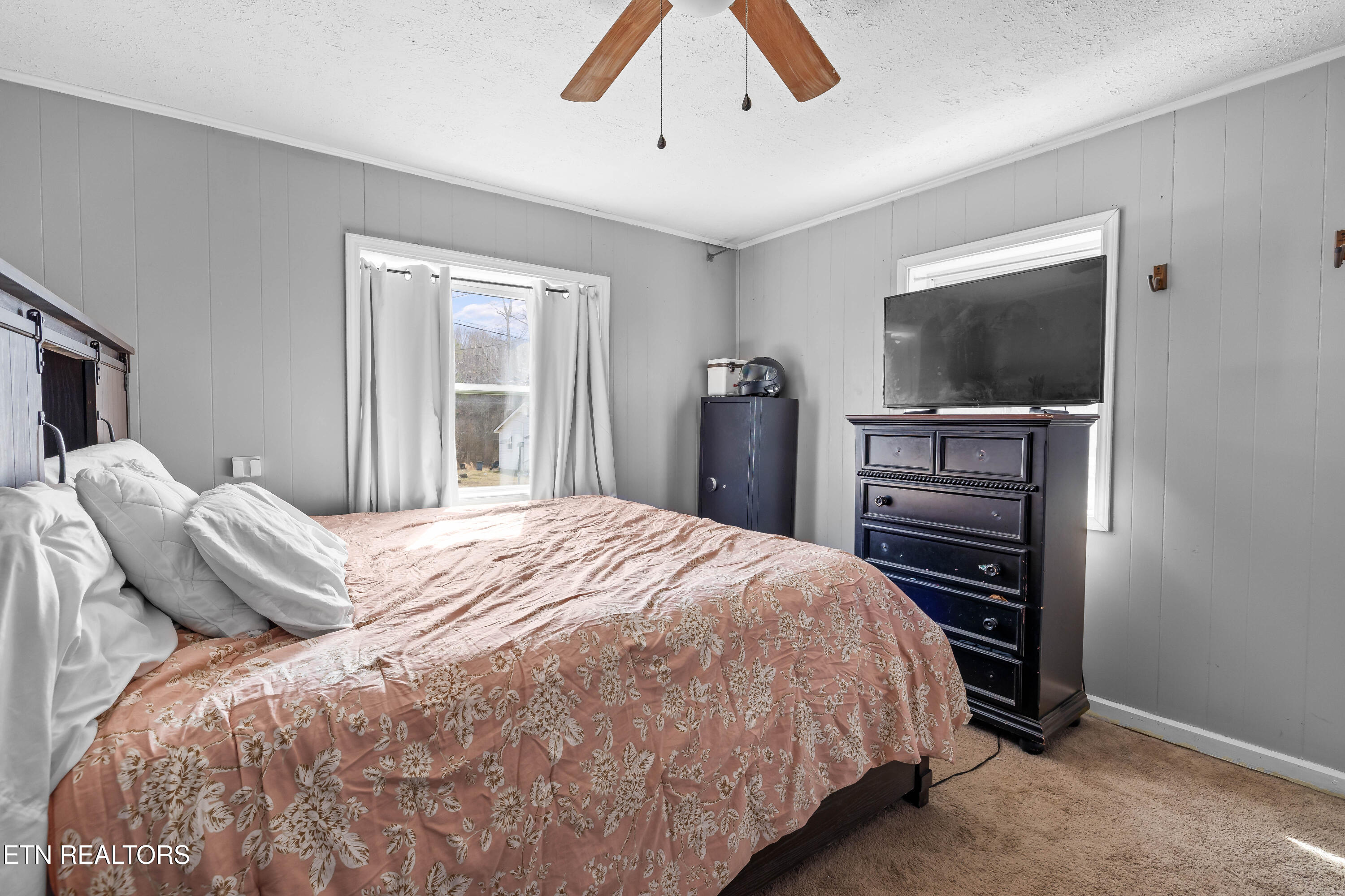 135 Dogwood Court Harriman TN 37748