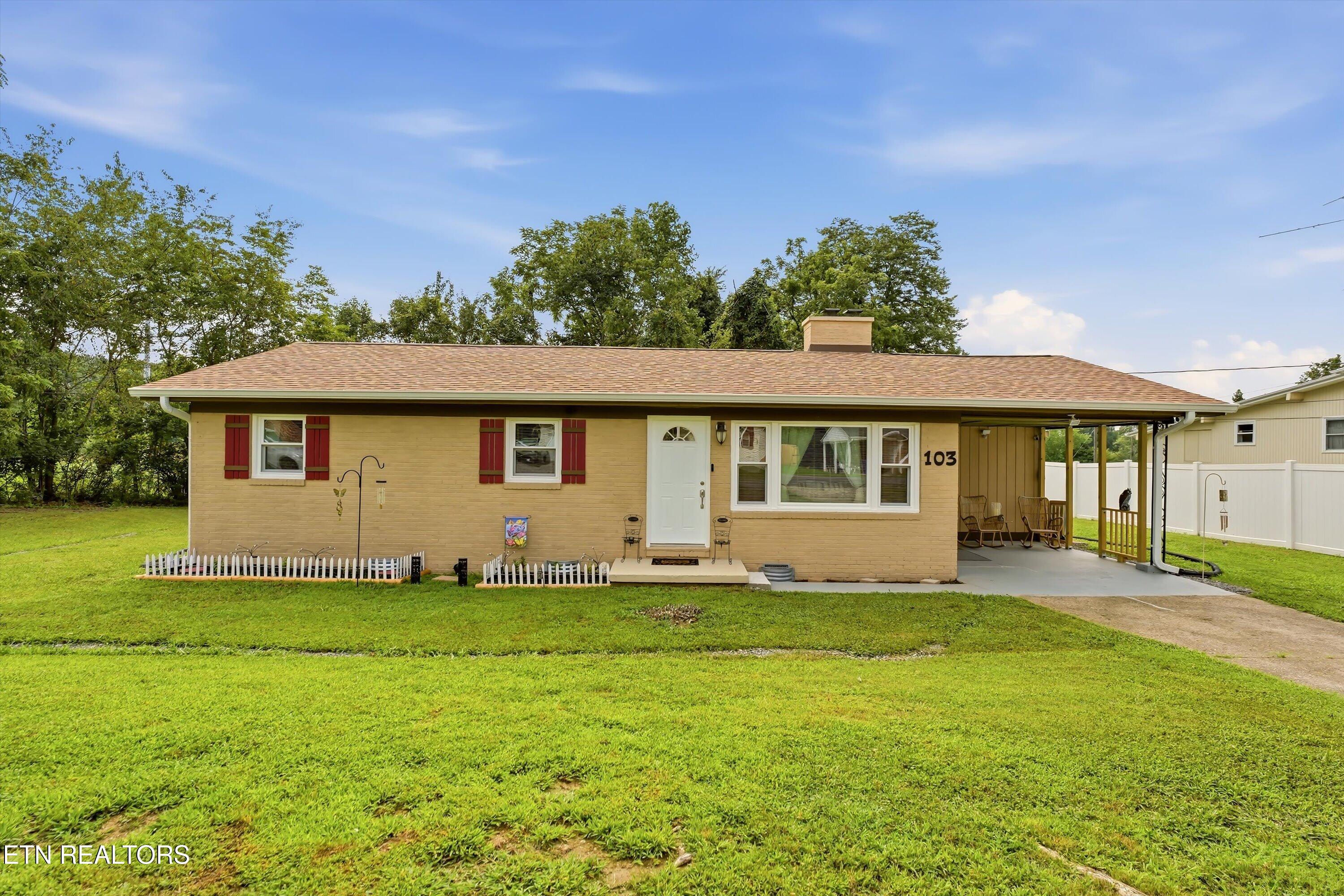 103 Independence Lane Oak Ridge TN 37830