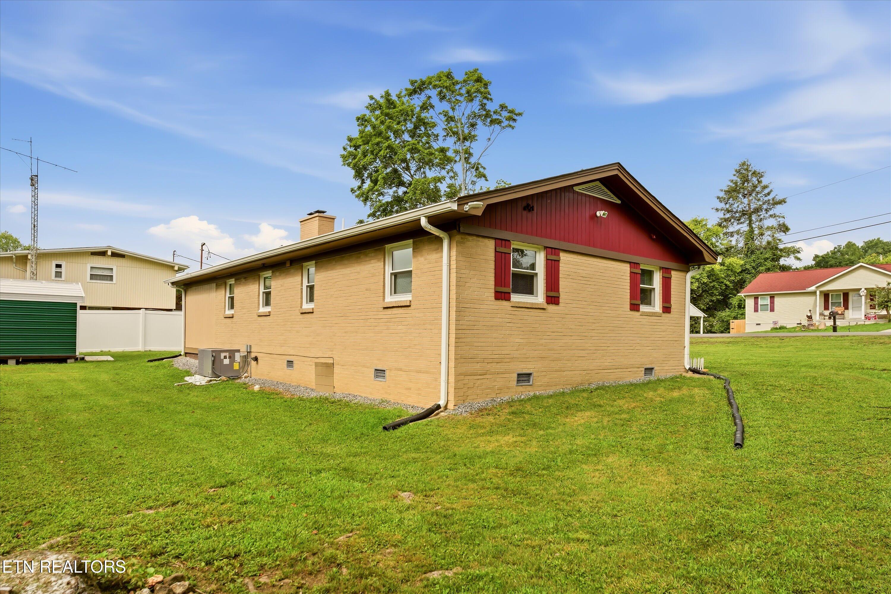 103 Independence Lane Oak Ridge TN 37830
