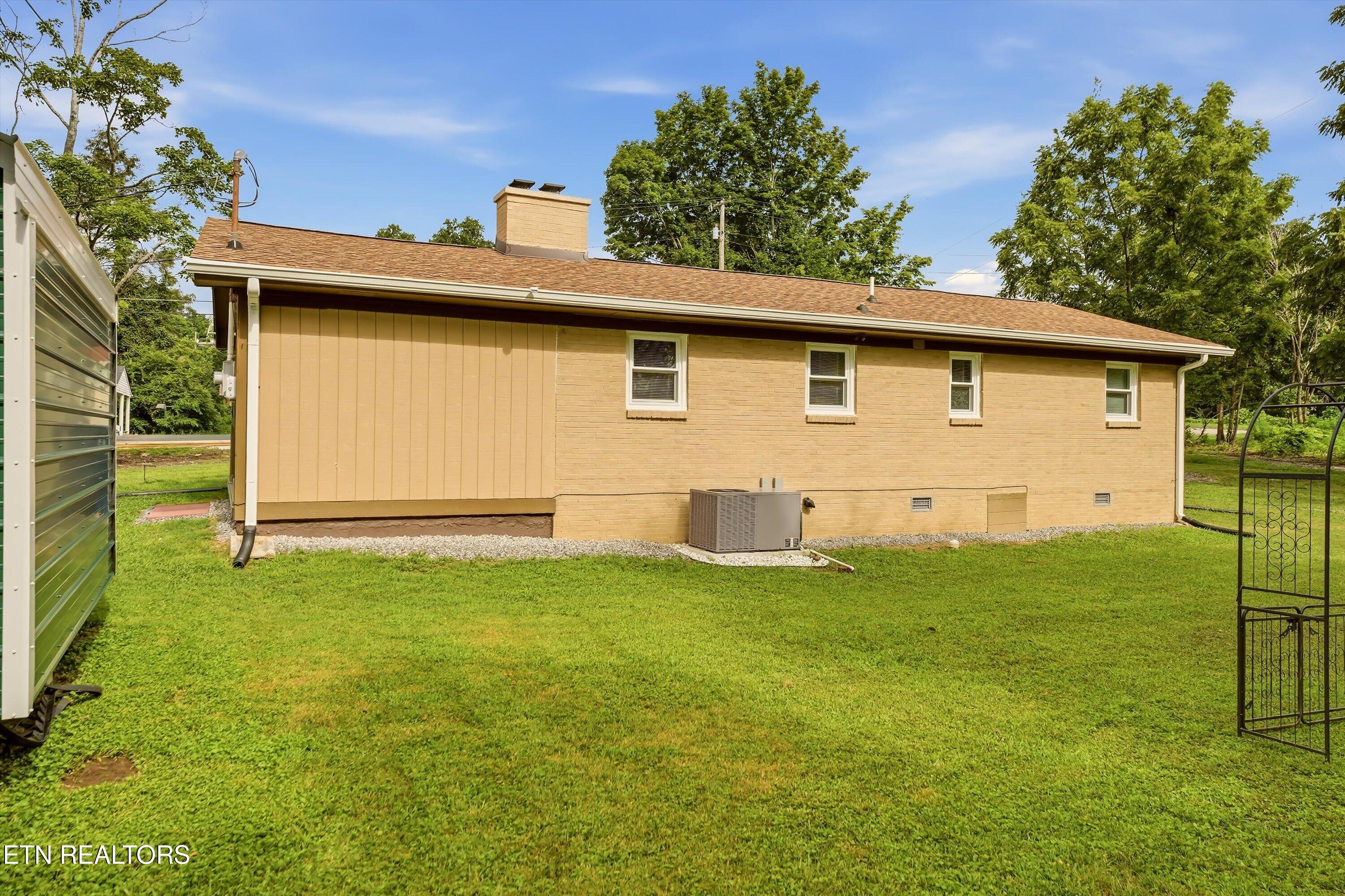 103 Independence Lane Oak Ridge TN 37830