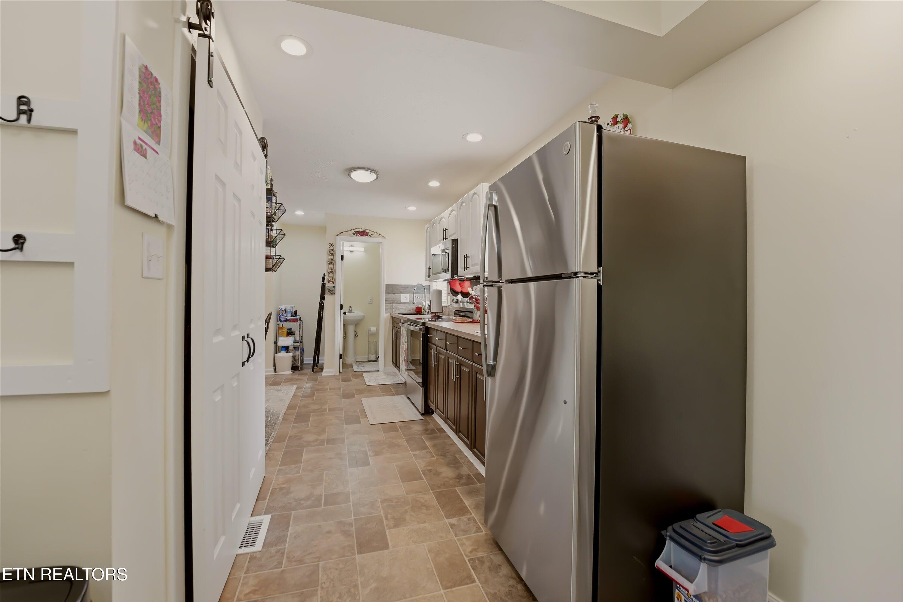 103 Independence Lane Oak Ridge TN 37830