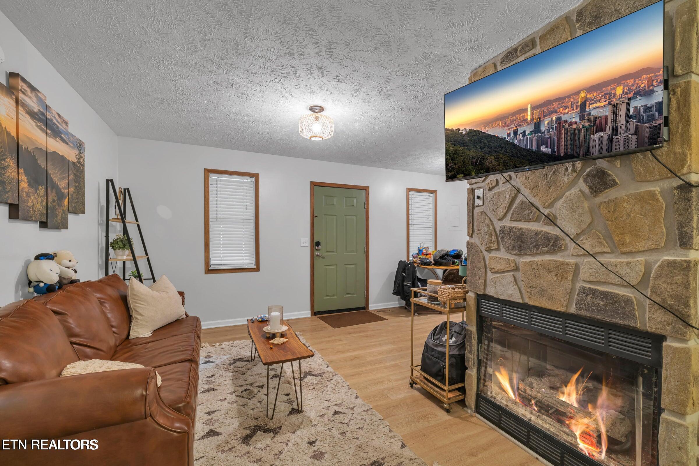 2036 Ridge Road Pigeon Forge TN 37863