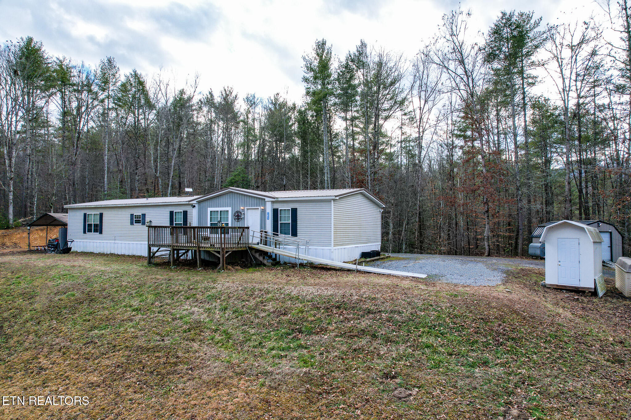 474 Punkton Road Del Rio TN 37727