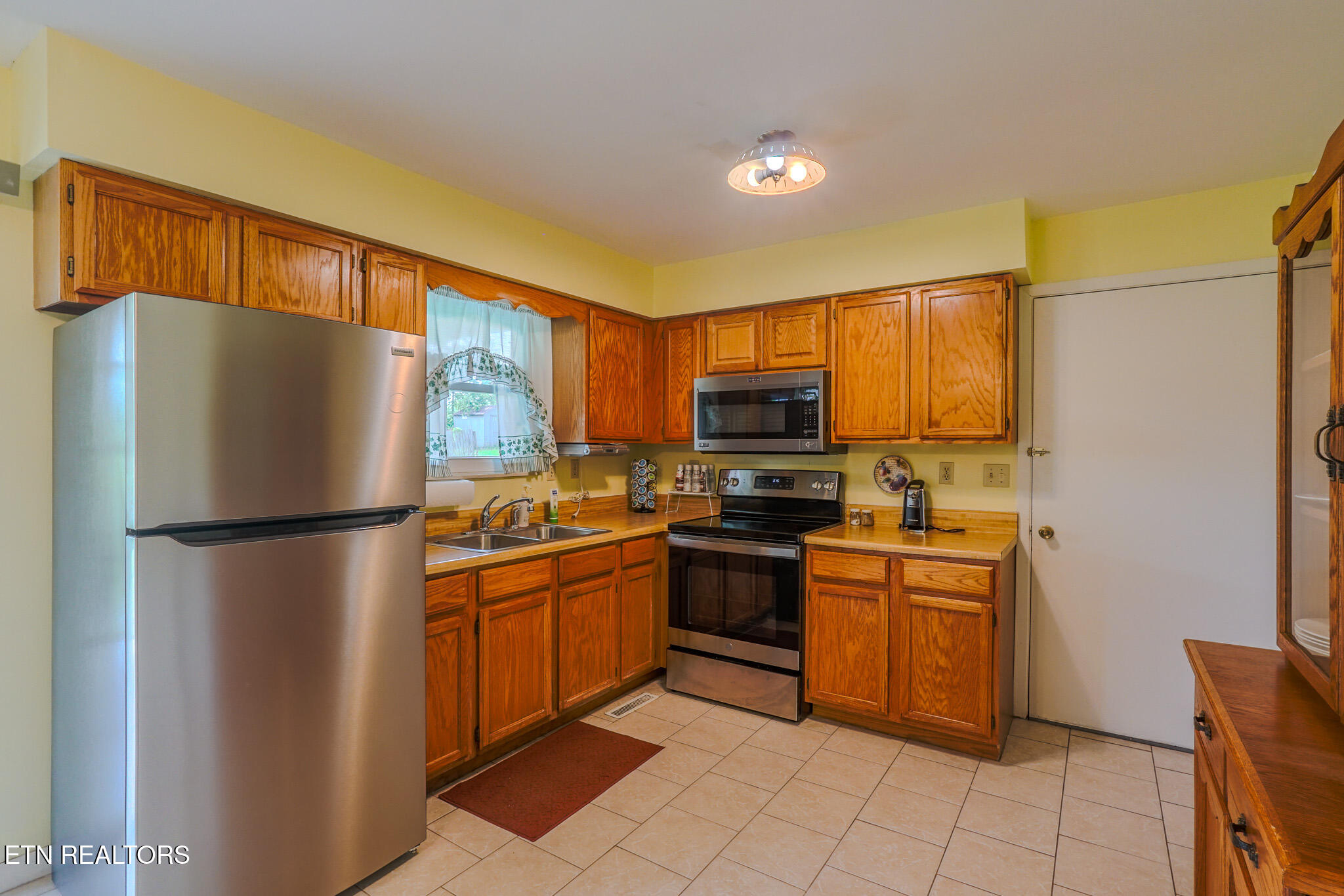 377 Hidden Valley Circle Seymour TN 37865