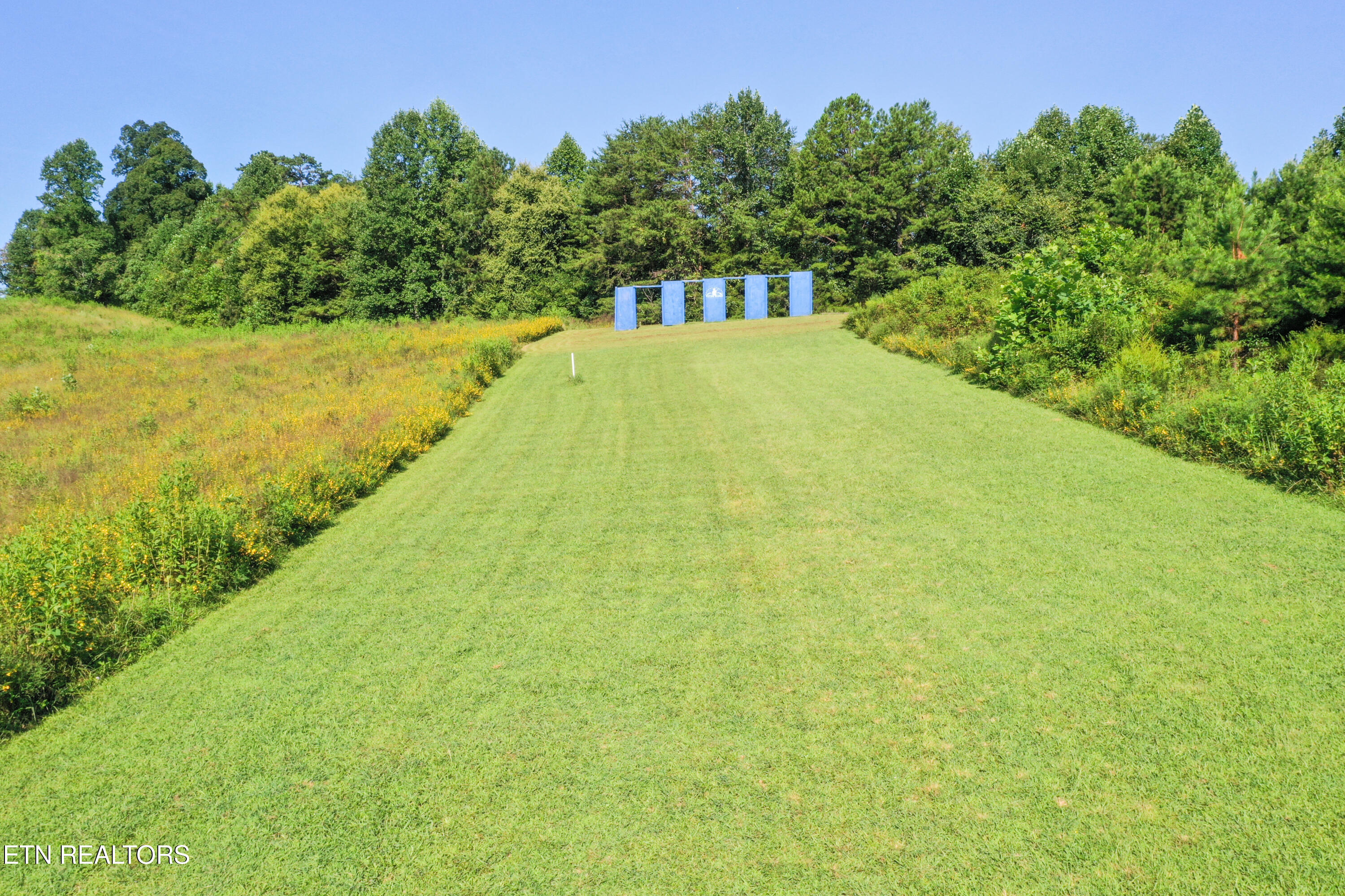 1160 Oak Grove Road Harrogate TN 37752