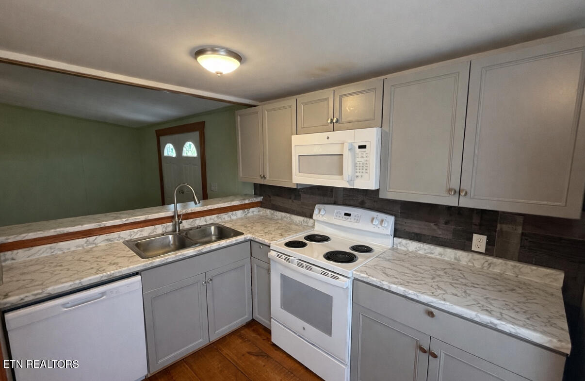 273 Thompson Road Madisonville TN 37354