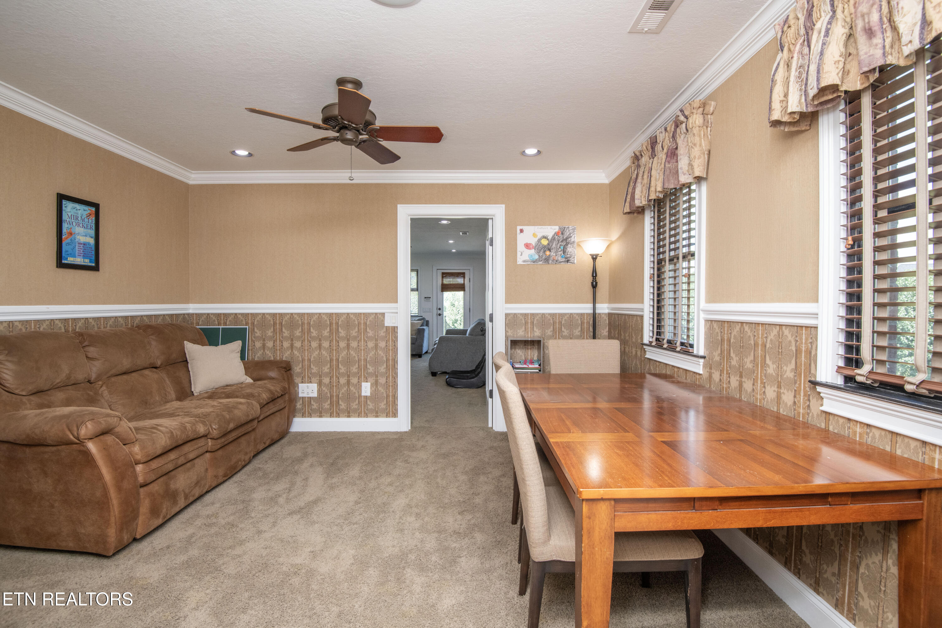 276 Pond View Drive Kingston TN 37763