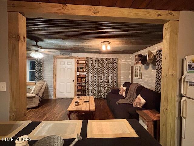 42 Dripping Springs Court Monterey TN 38574