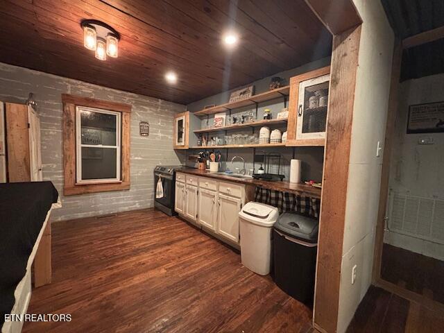 42 Dripping Springs Court Monterey TN 38574
