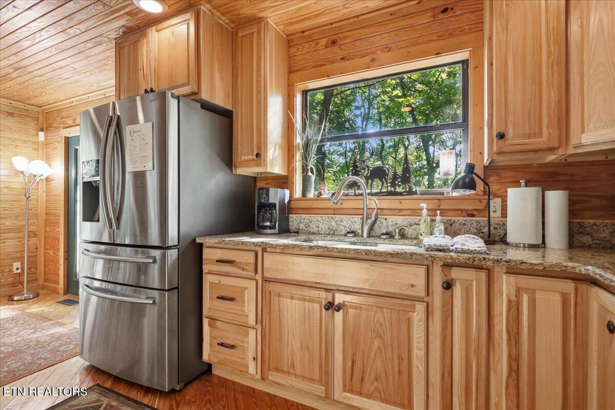 739 Stonegate Way Townsend TN 37882