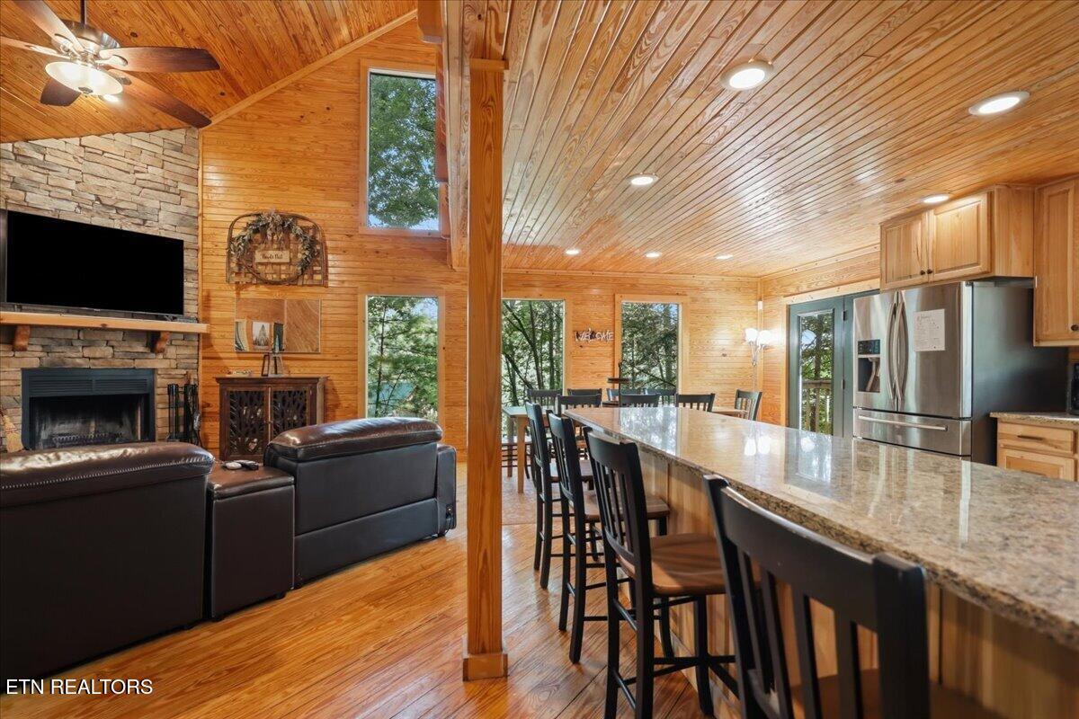 739 Stonegate Way Townsend TN 37882