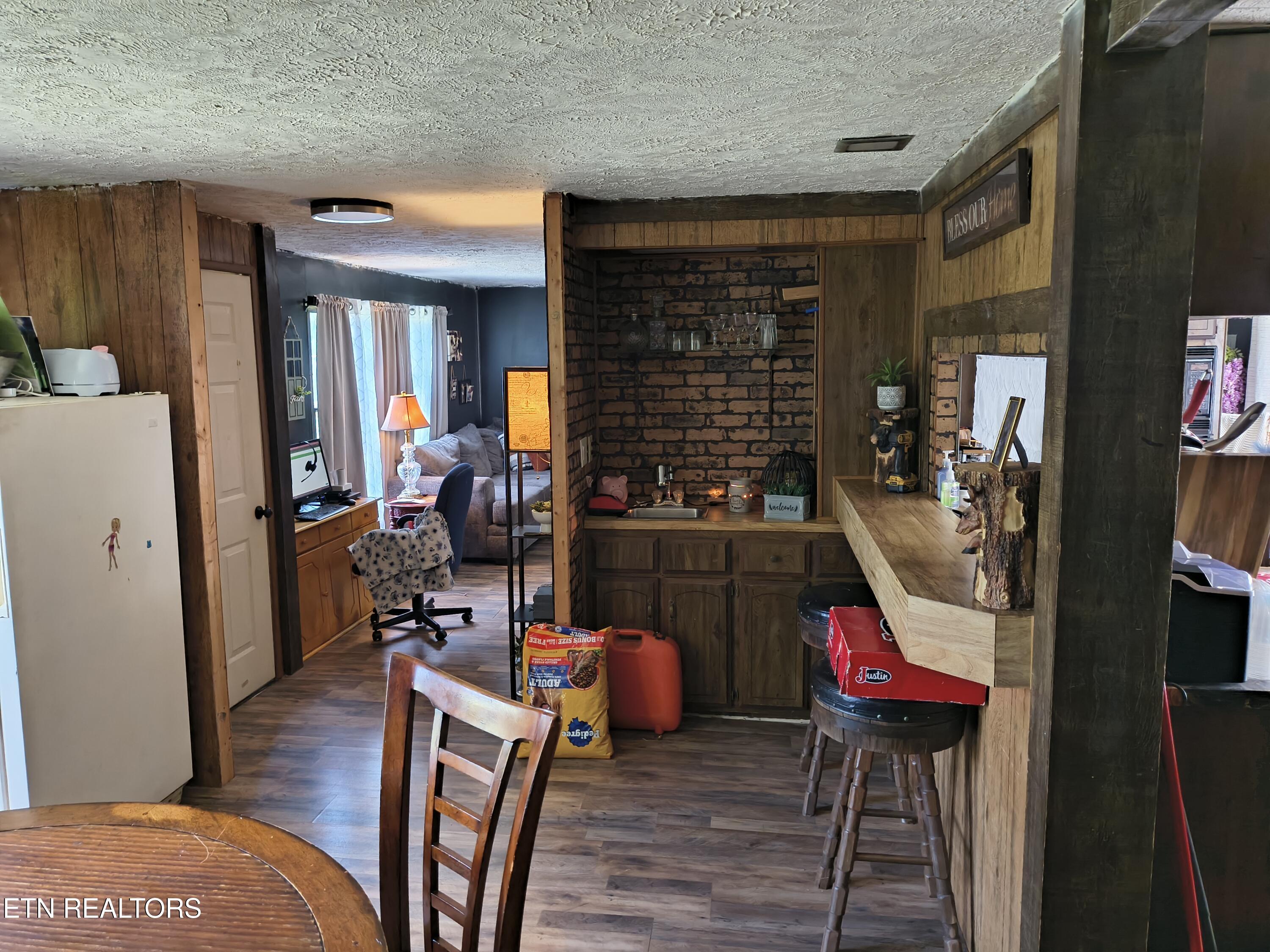 3552 Straight Fork Road Pioneer TN 37847
