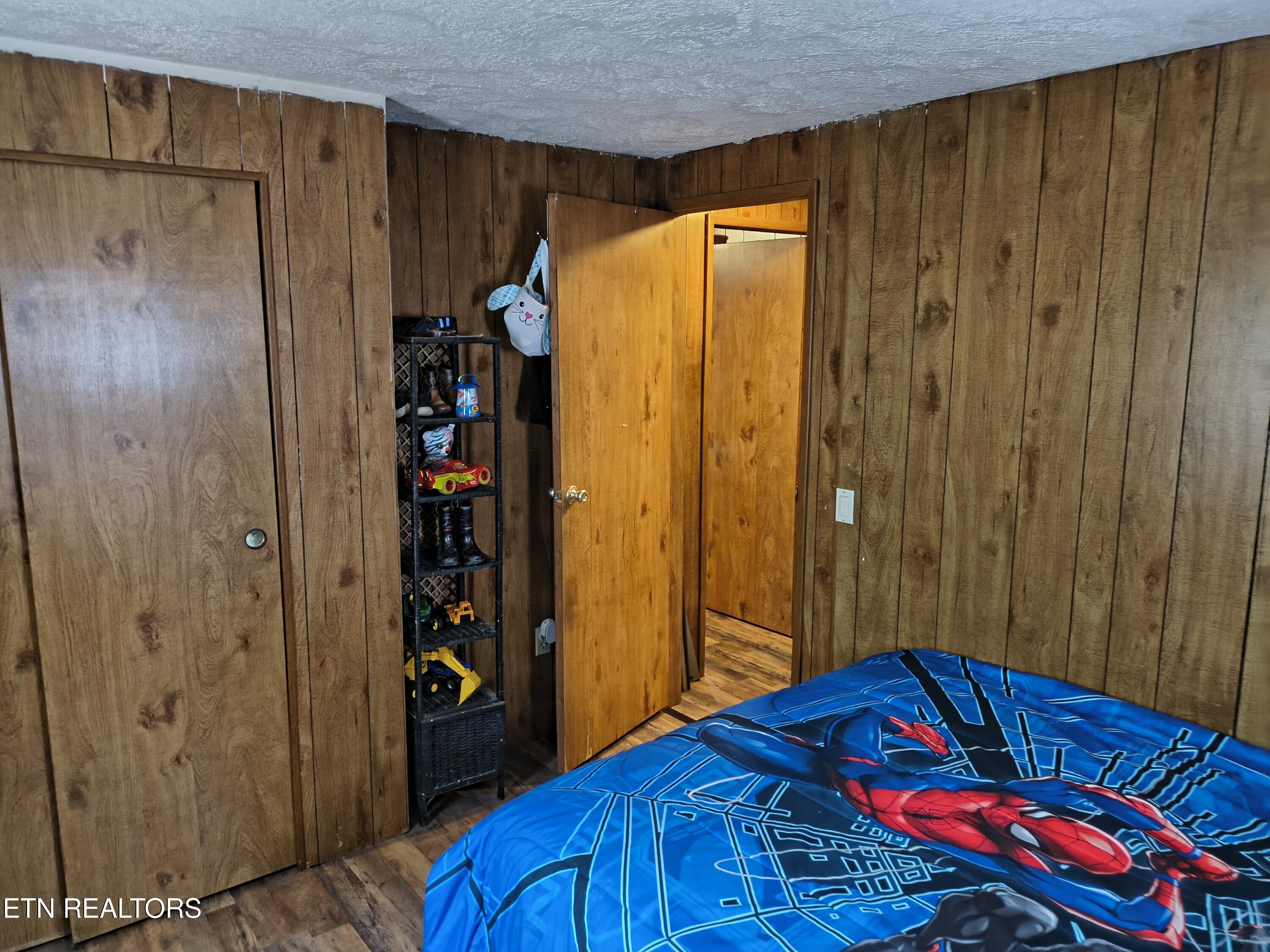 3552 Straight Fork Road Pioneer TN 37847