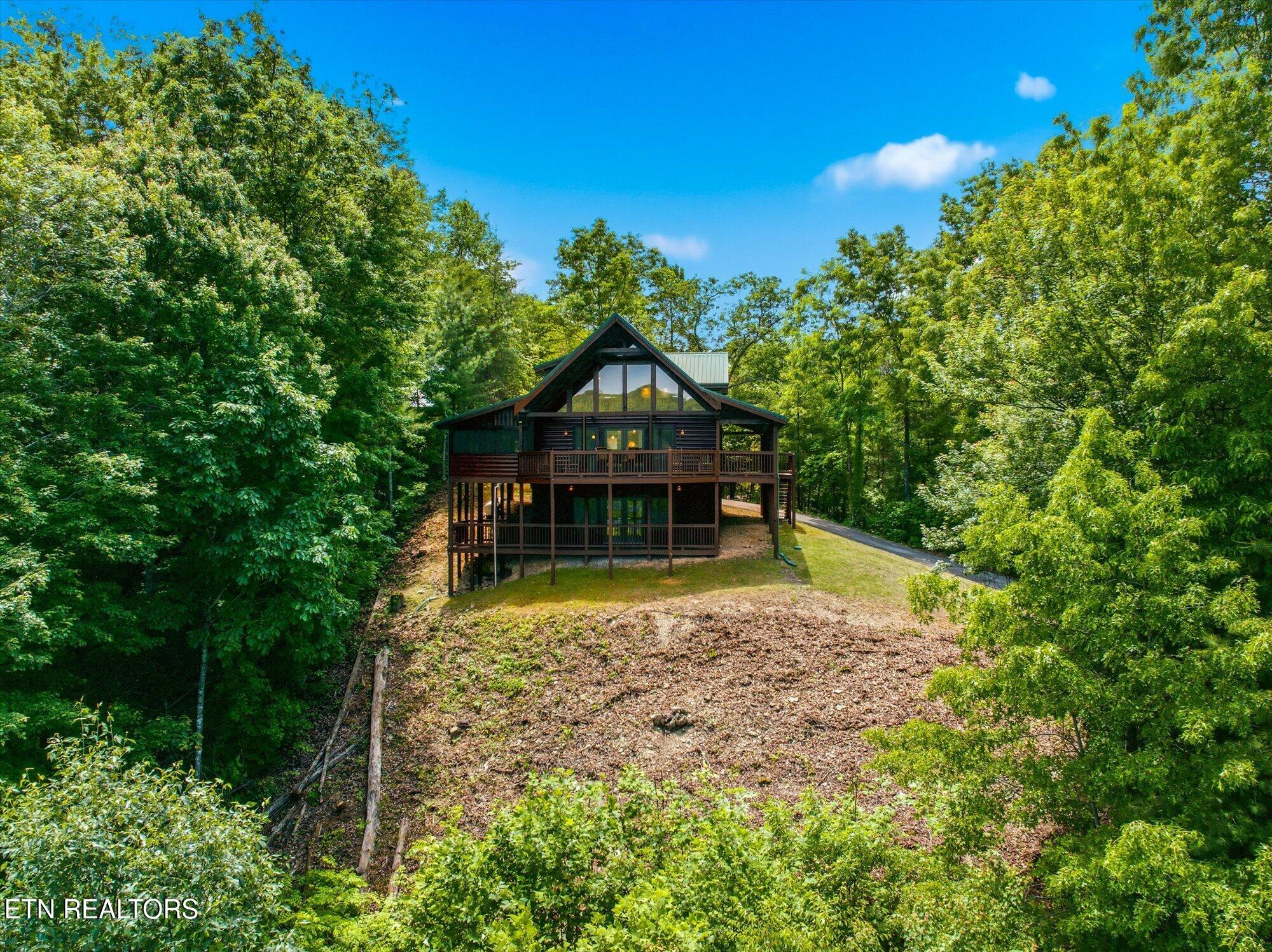4524 Whetstone Road Sevierville TN 37862