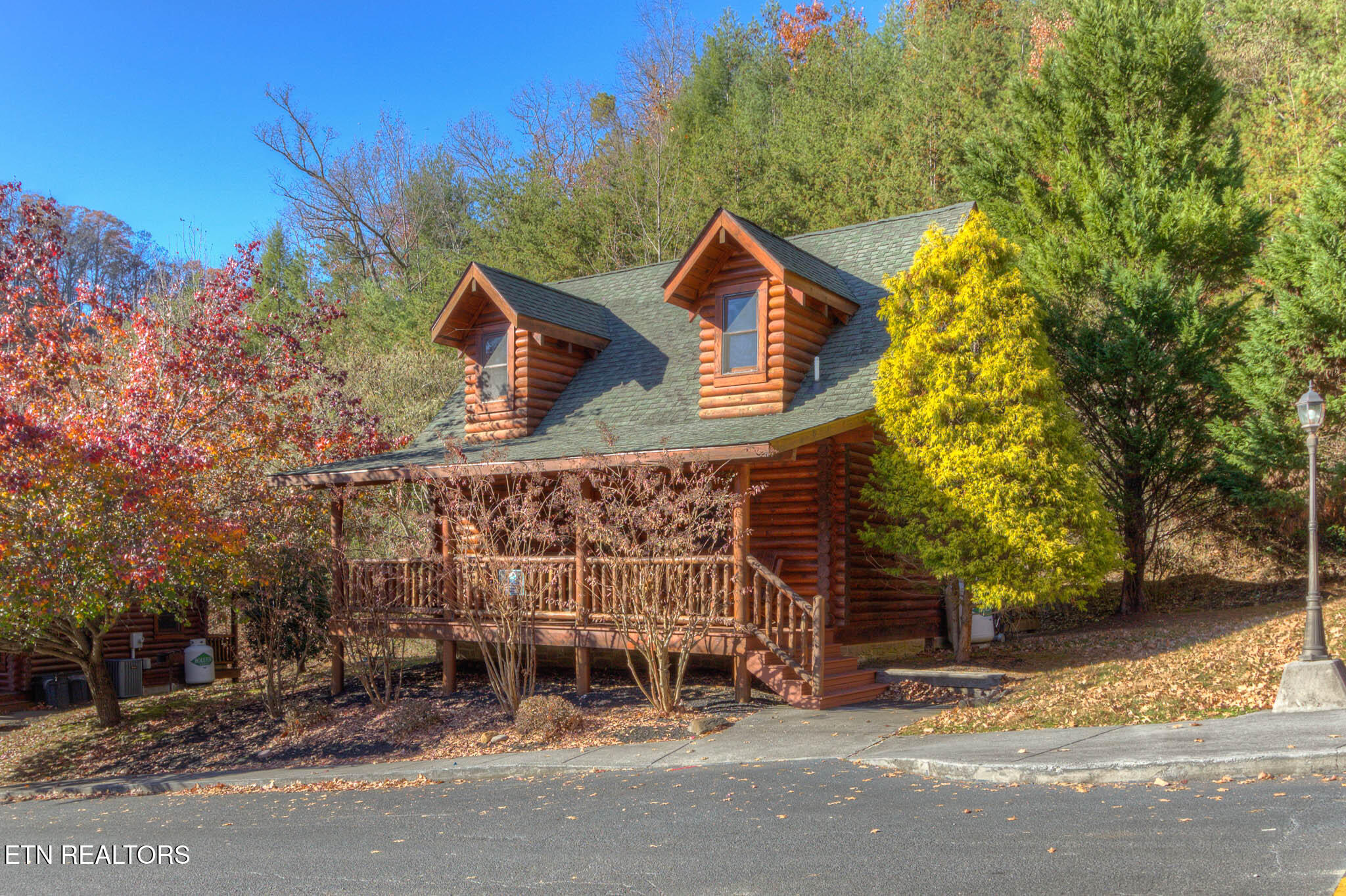 3139 Smoky Ridge Way Sevierville TN 37862