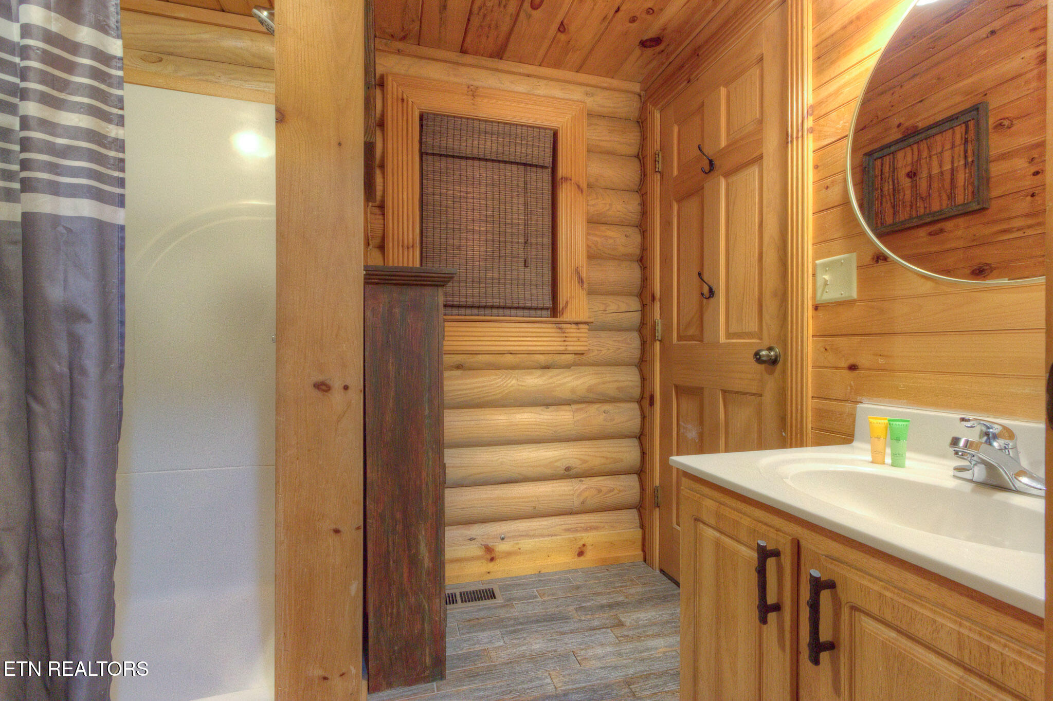 3139 Smoky Ridge Way Sevierville TN 37862