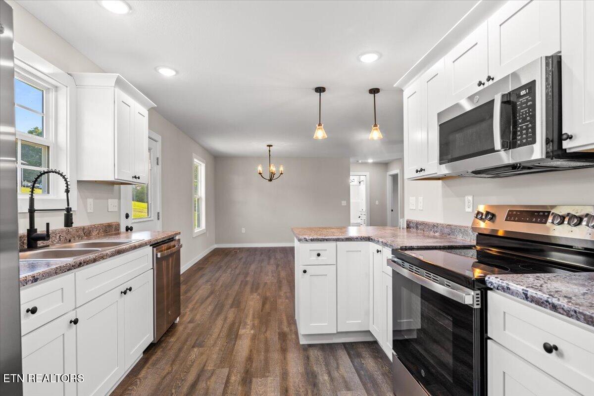 1822 Loop Road Lafollette TN 37766