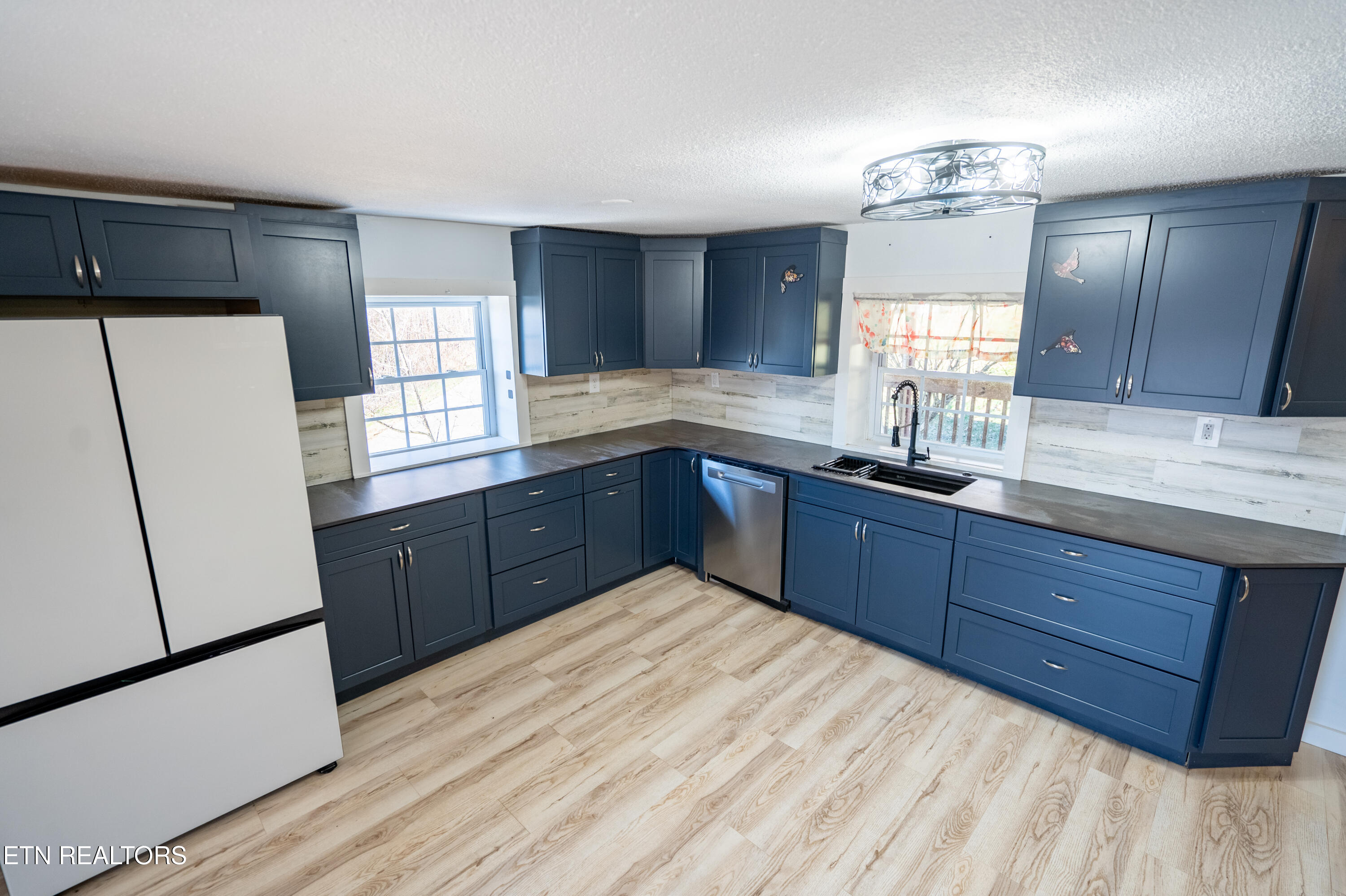 191 Hudson Lane Clinton TN 37716