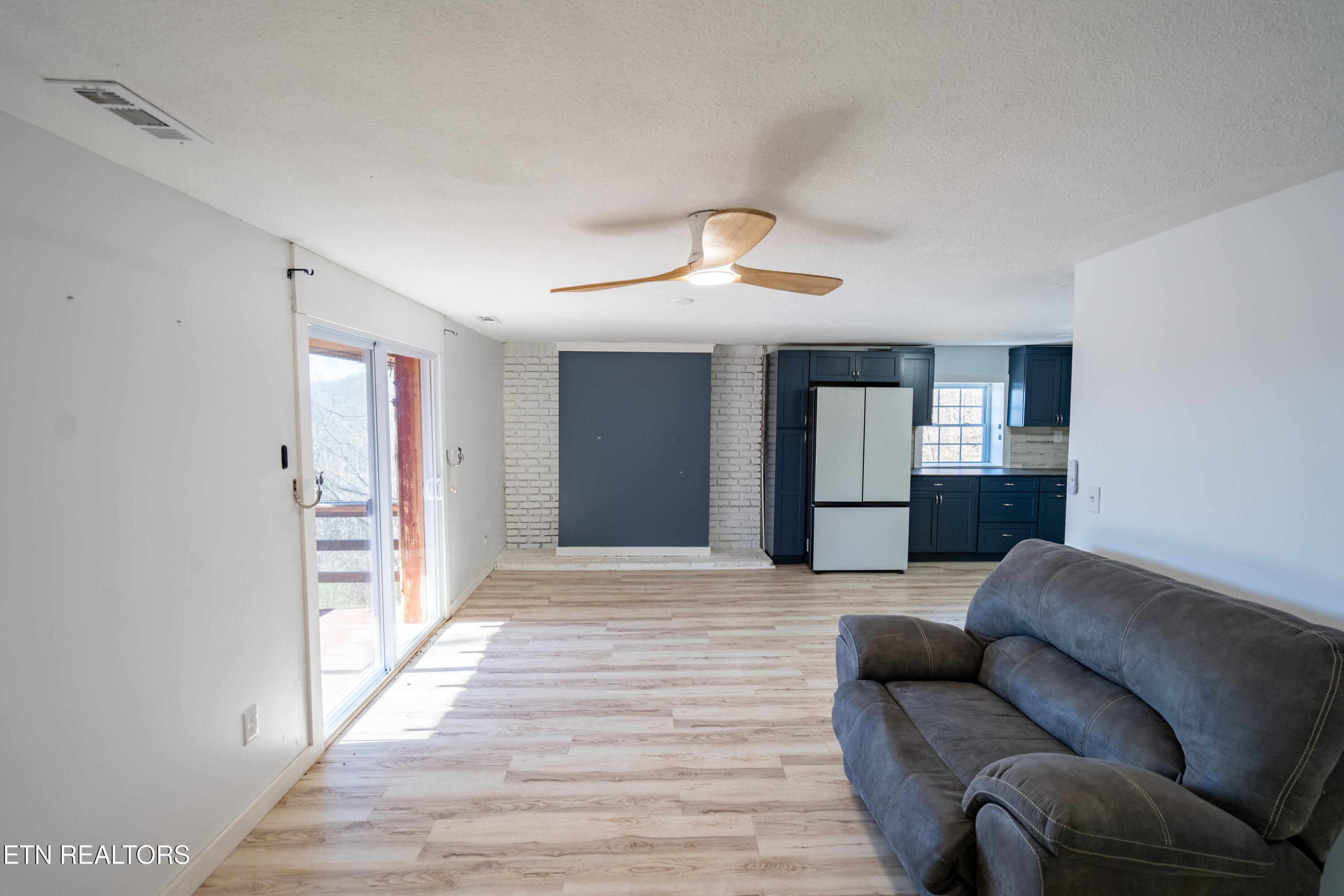 191 Hudson Lane Clinton TN 37716