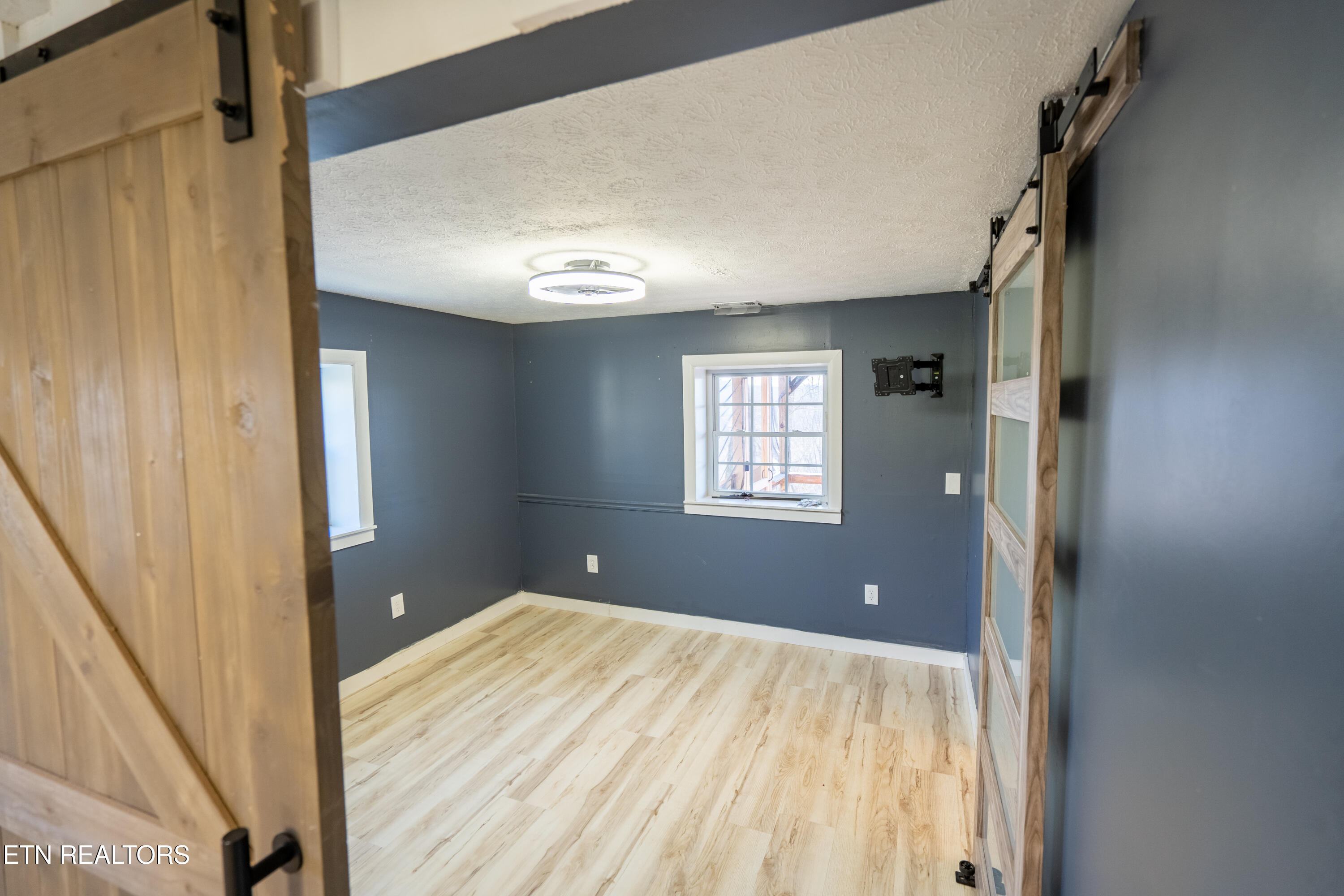 191 Hudson Lane Clinton TN 37716