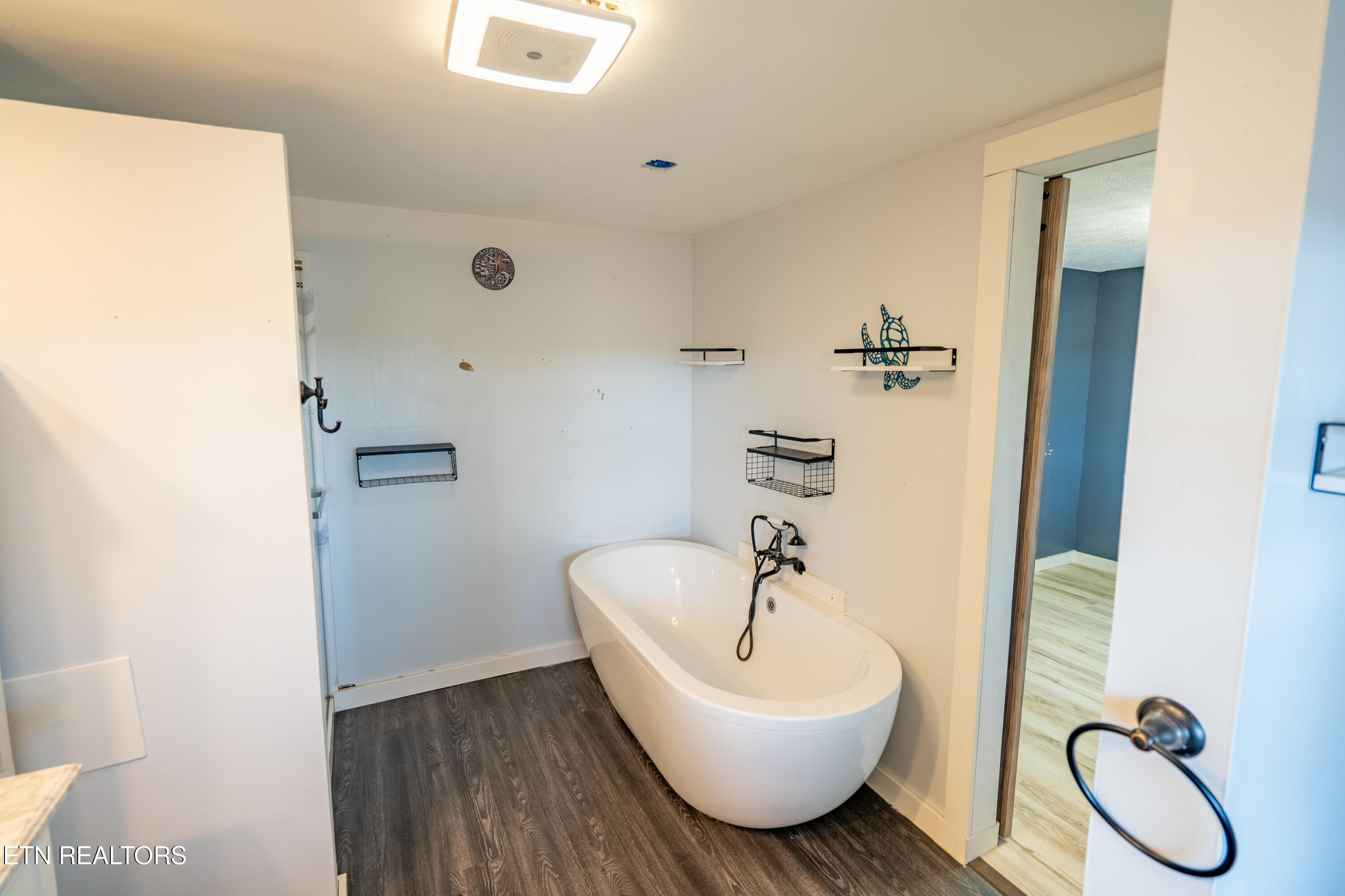 191 Hudson Lane Clinton TN 37716