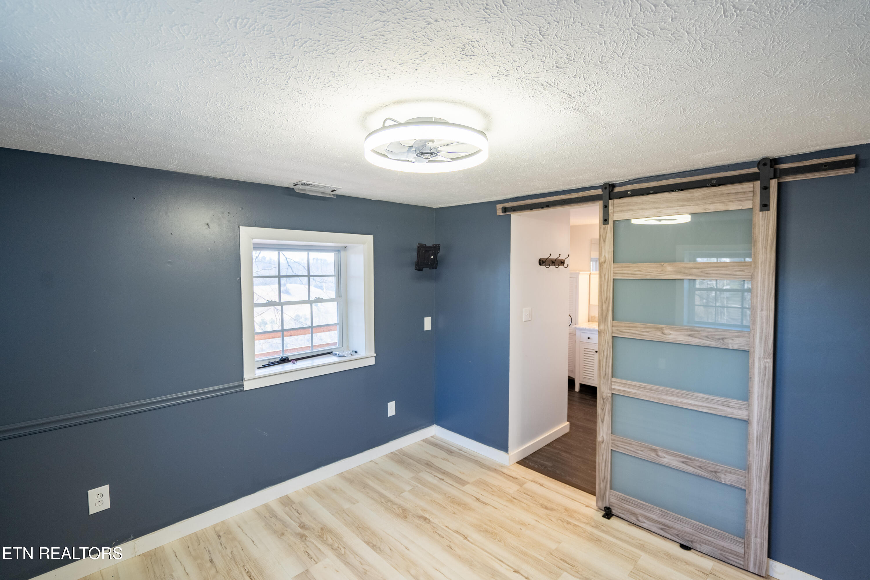 191 Hudson Lane Clinton TN 37716