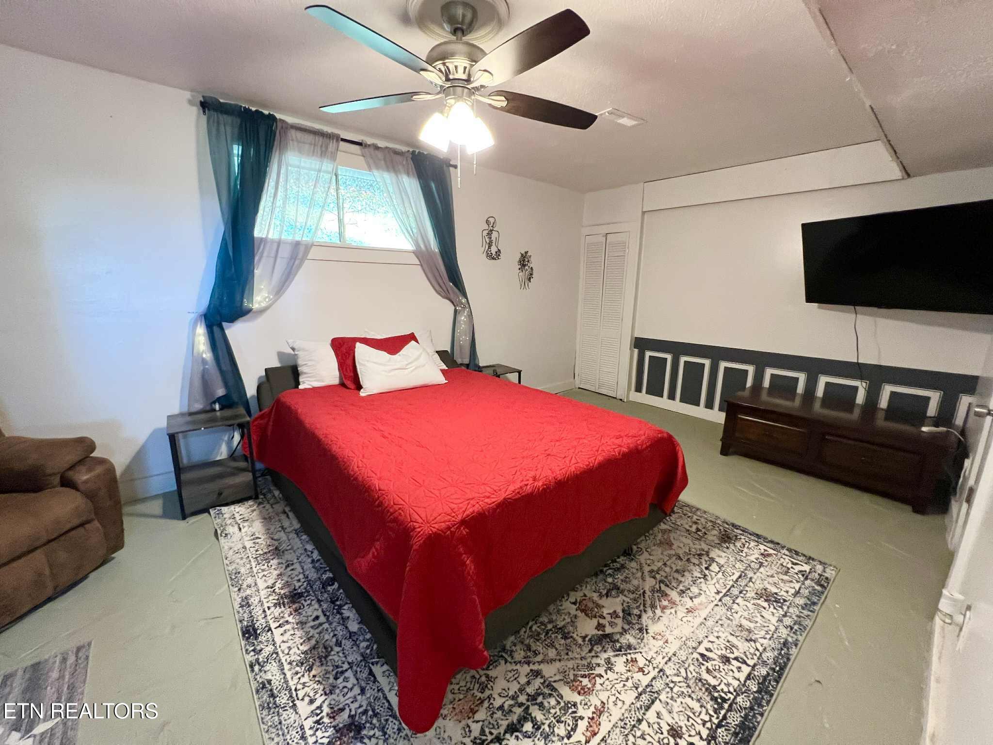 191 Hudson Lane Clinton TN 37716