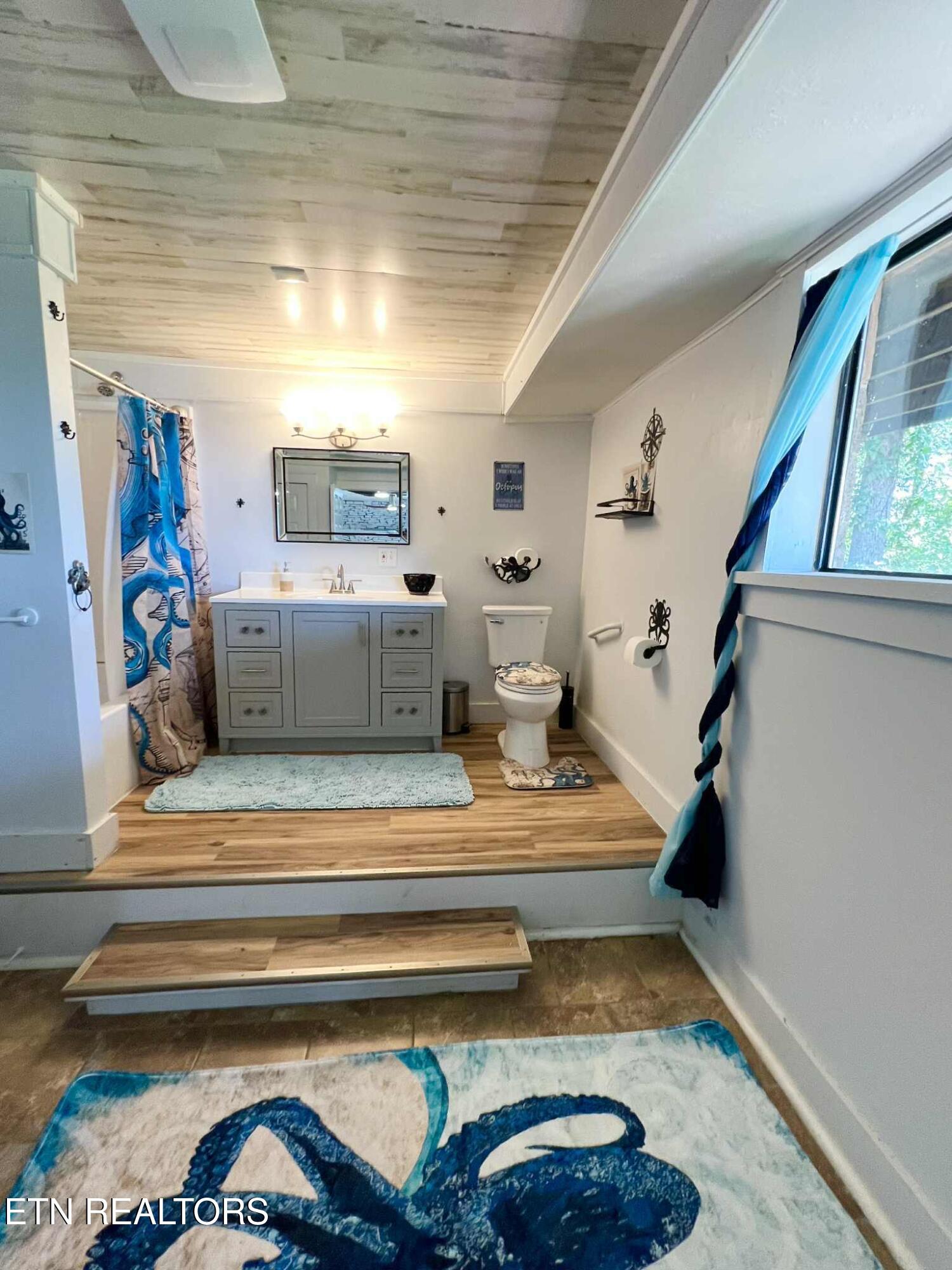 191 Hudson Lane Clinton TN 37716