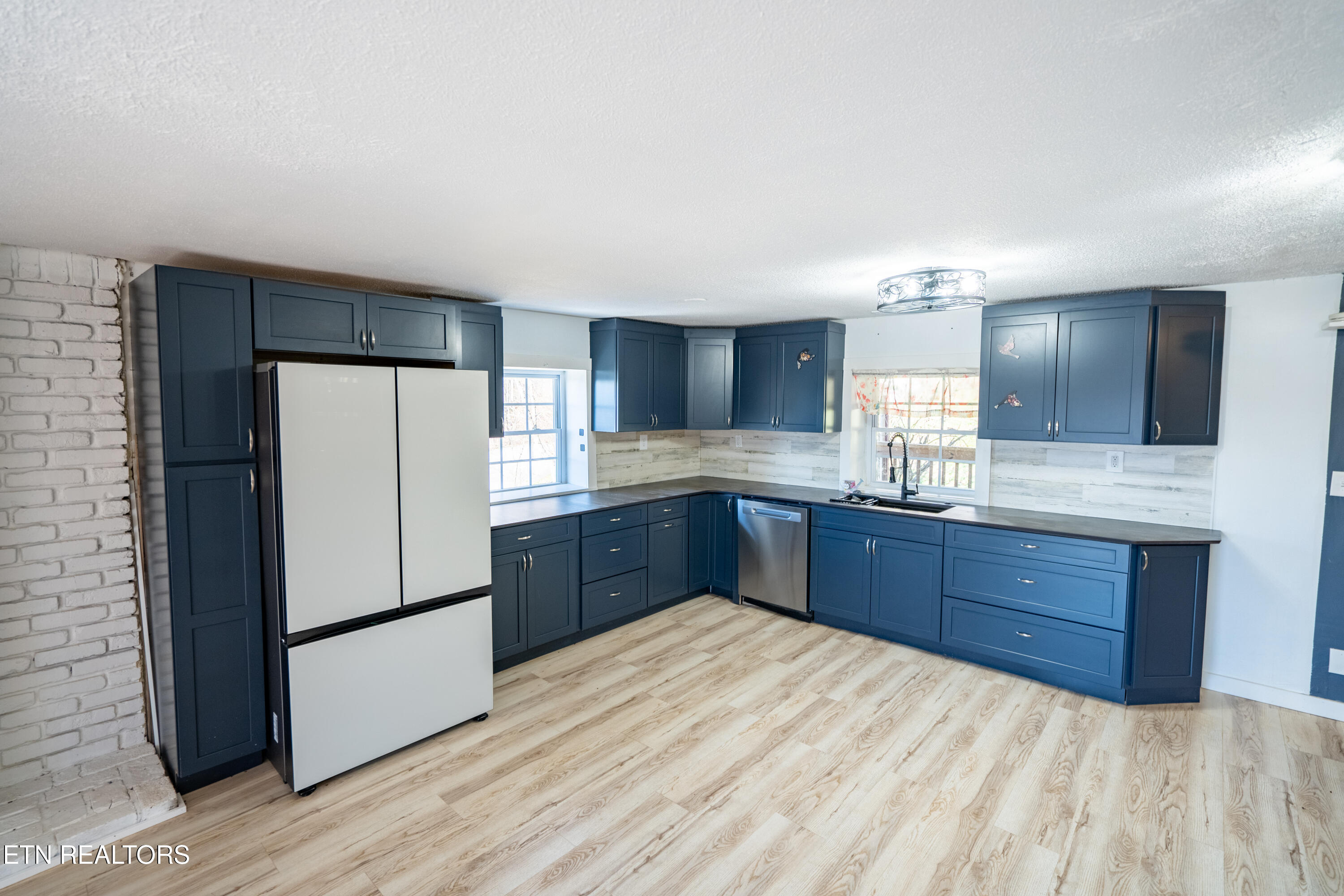 191 Hudson Lane Clinton TN 37716