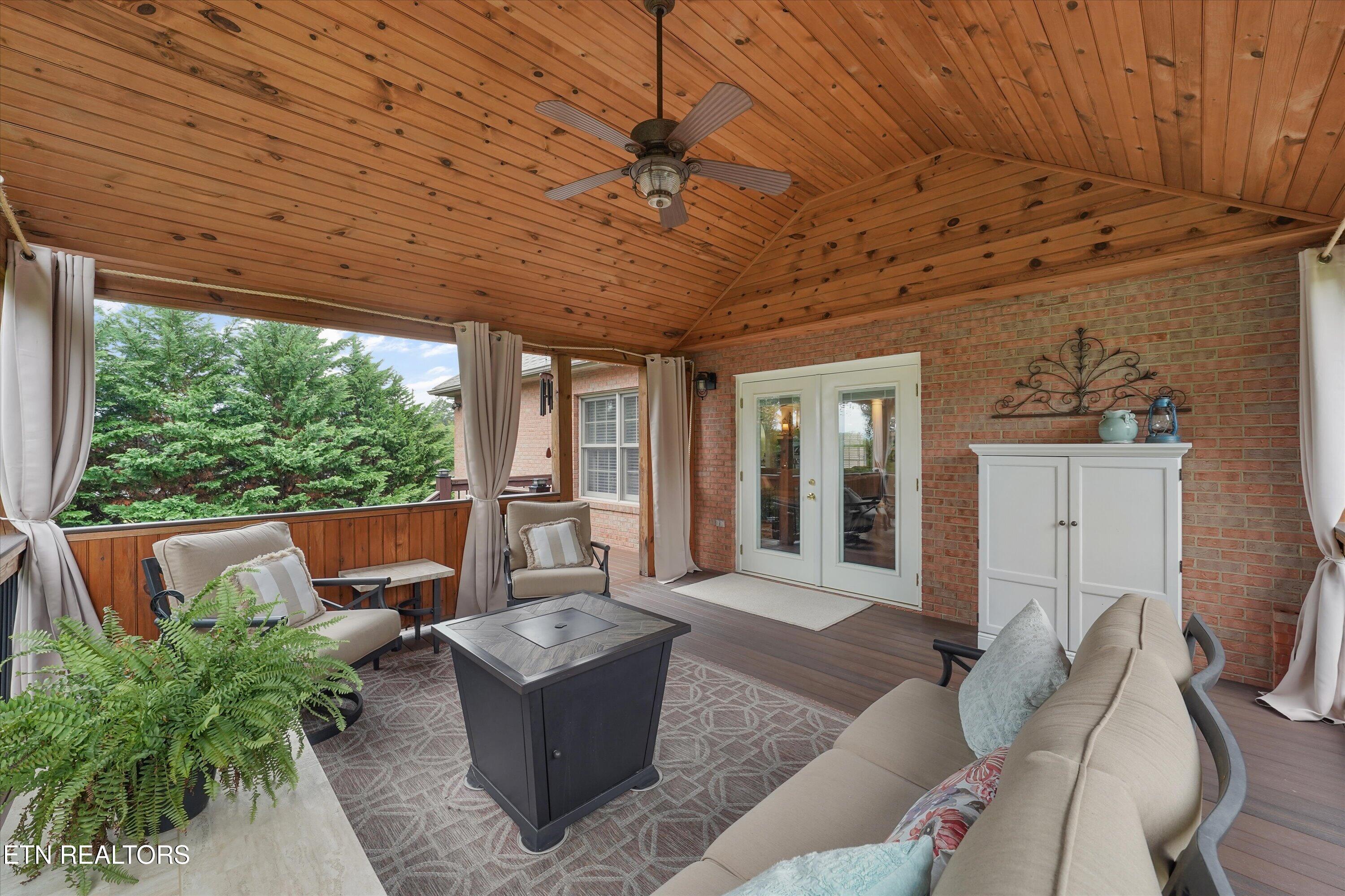 3748 Whitworth Drive Knoxville TN 37938