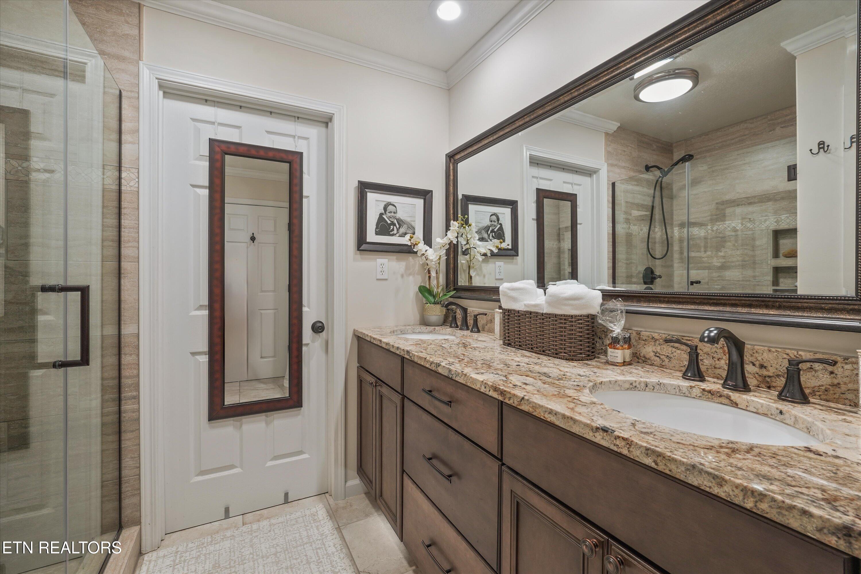 3748 Whitworth Drive Knoxville TN 37938