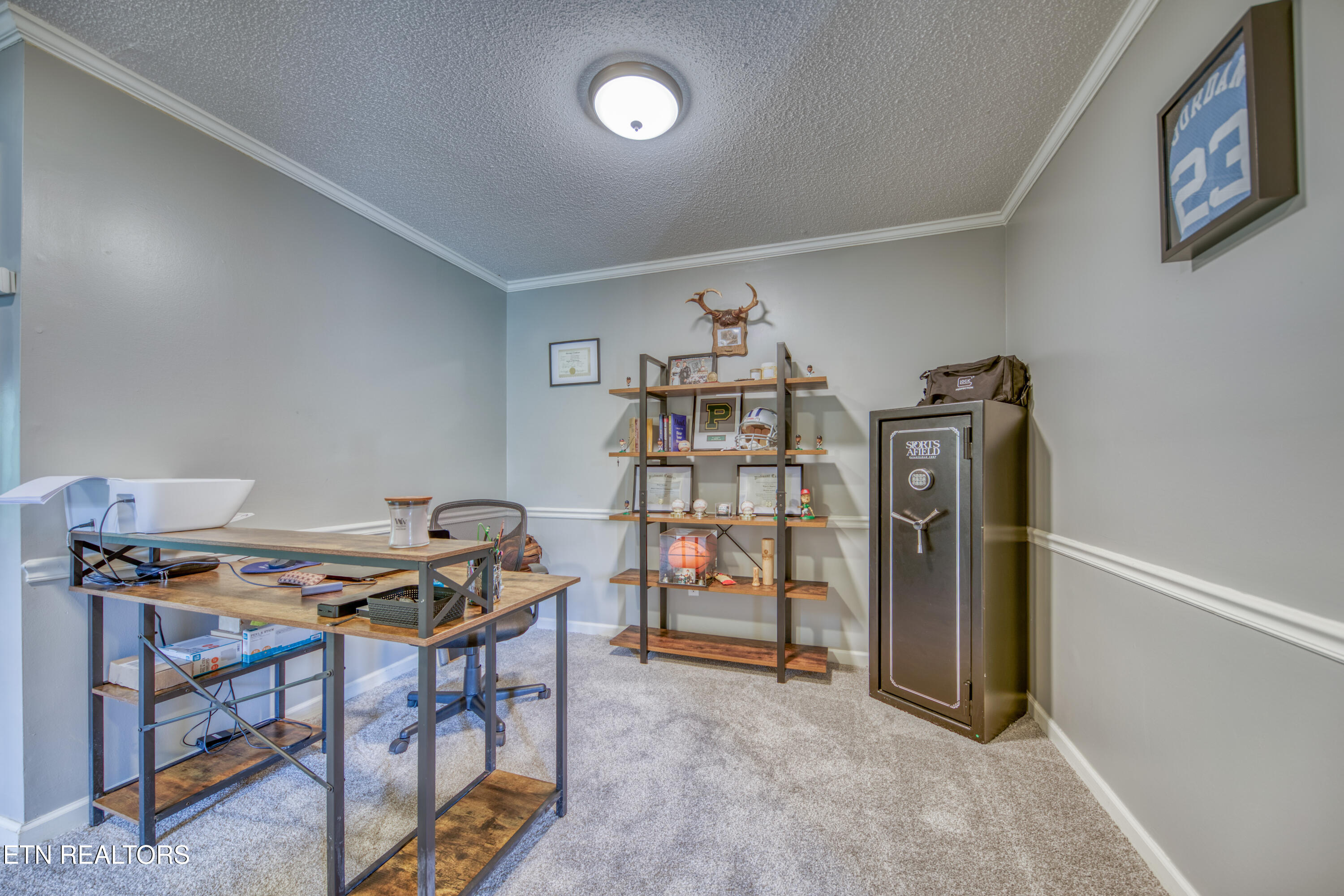 180 Hidden Oaks Lane Lenoir City TN 37772