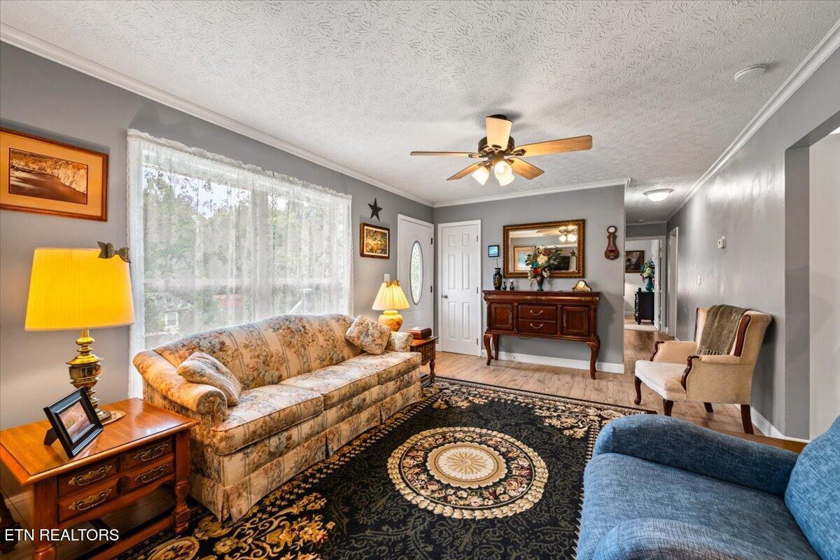 112 Country Hill Lane Lafollette TN 37766