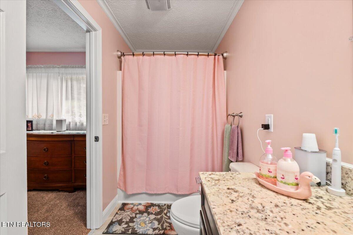 112 Country Hill Lane Lafollette TN 37766