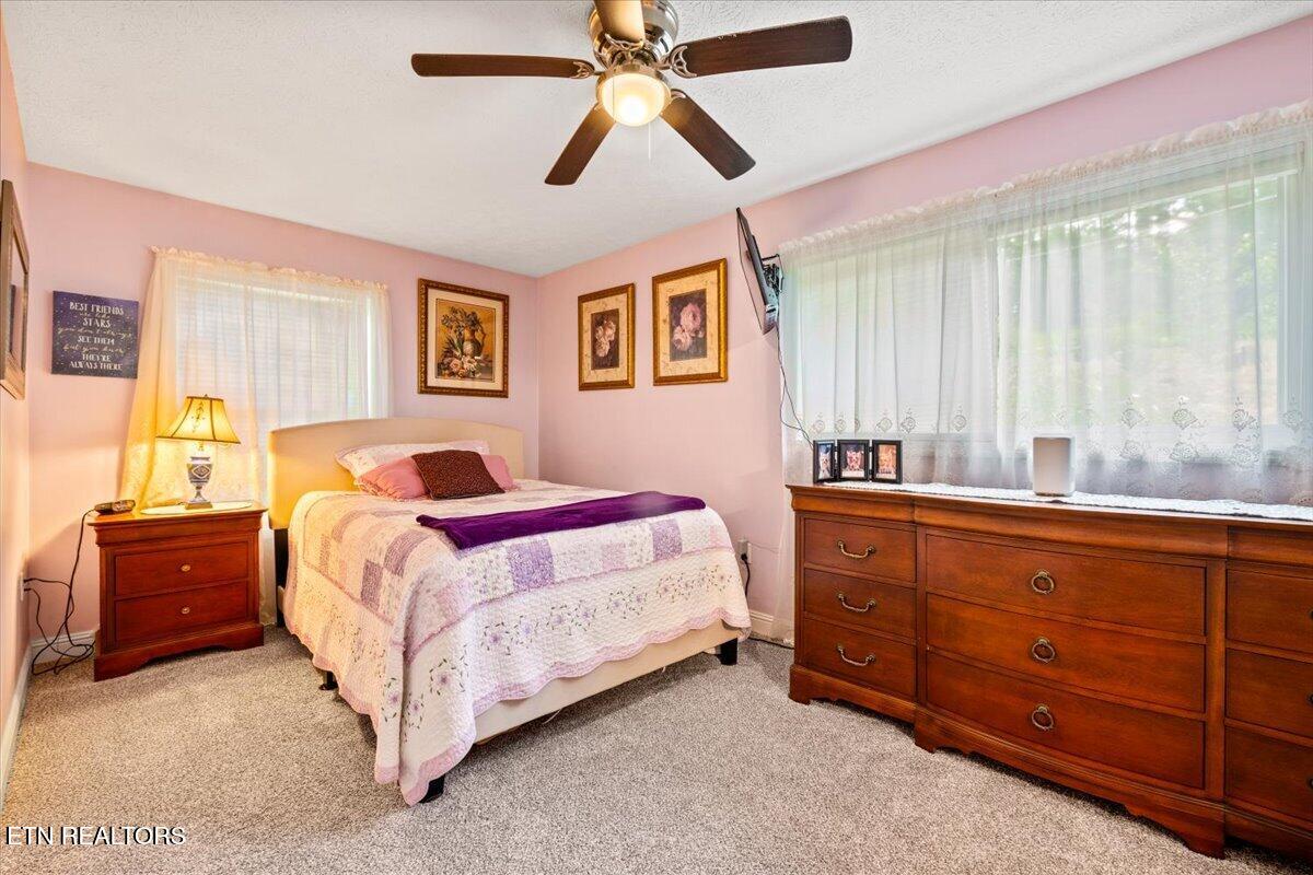112 Country Hill Lane Lafollette TN 37766