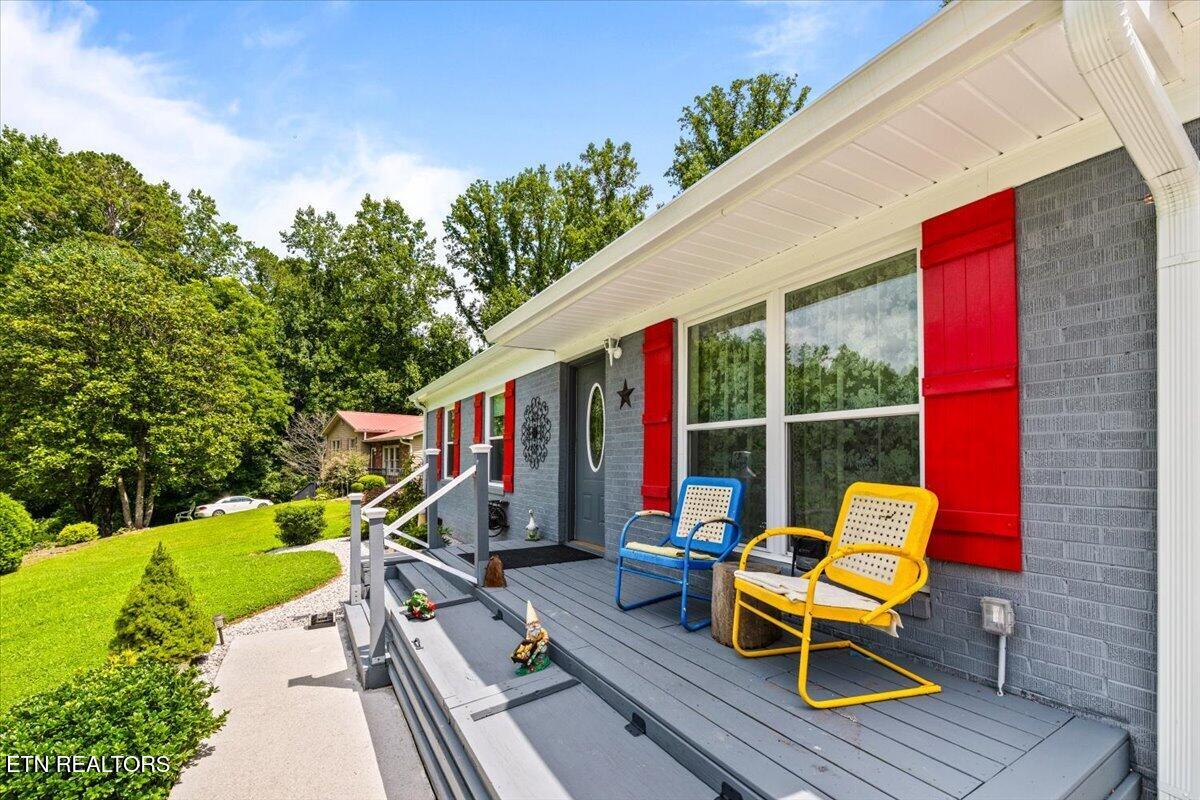 112 Country Hill Lane Lafollette TN 37766