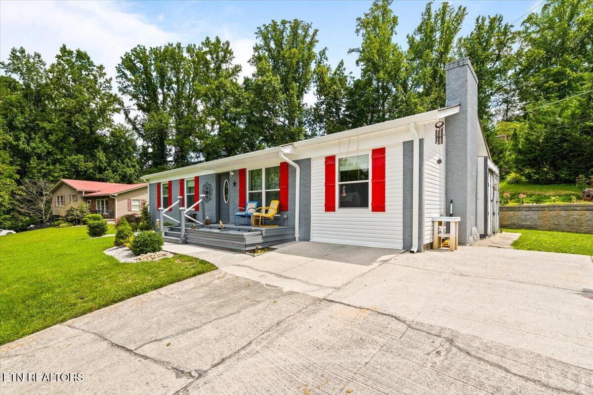 112 Country Hill Lane Lafollette TN 37766