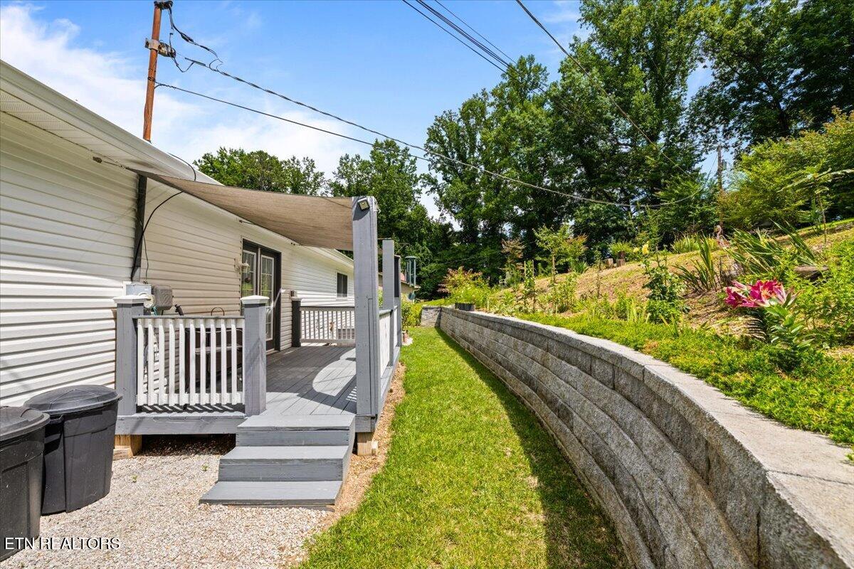 112 Country Hill Lane Lafollette TN 37766