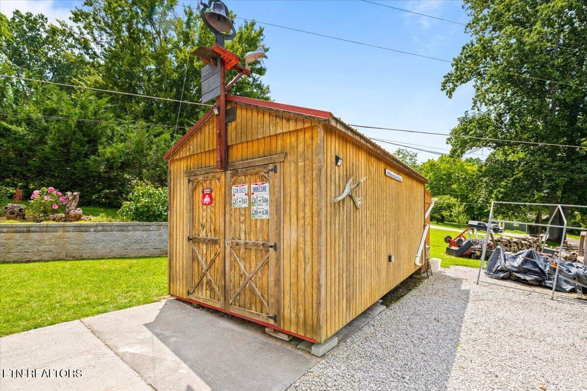 112 Country Hill Lane Lafollette TN 37766