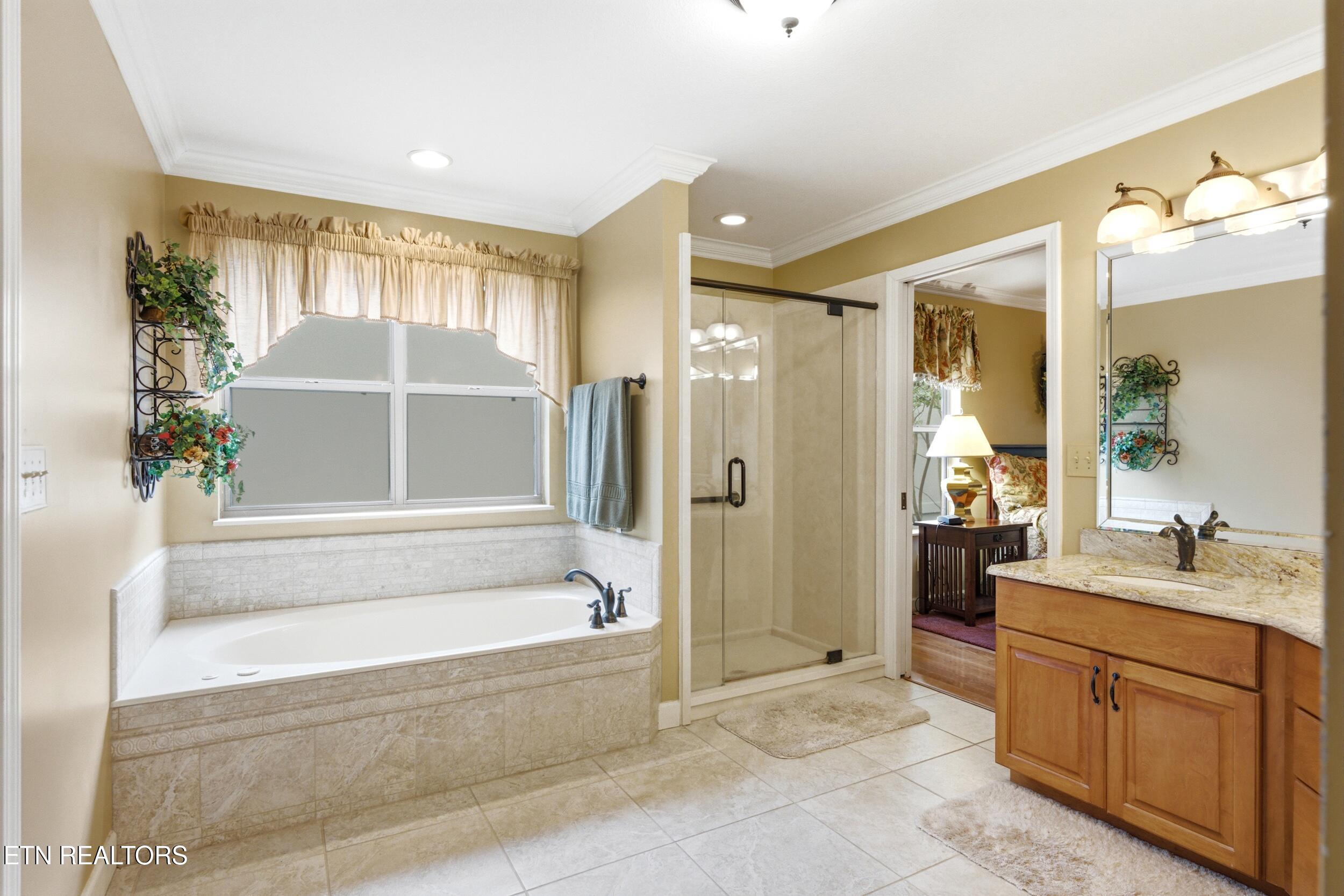 114 Oostanali Way Loudon TN 37774