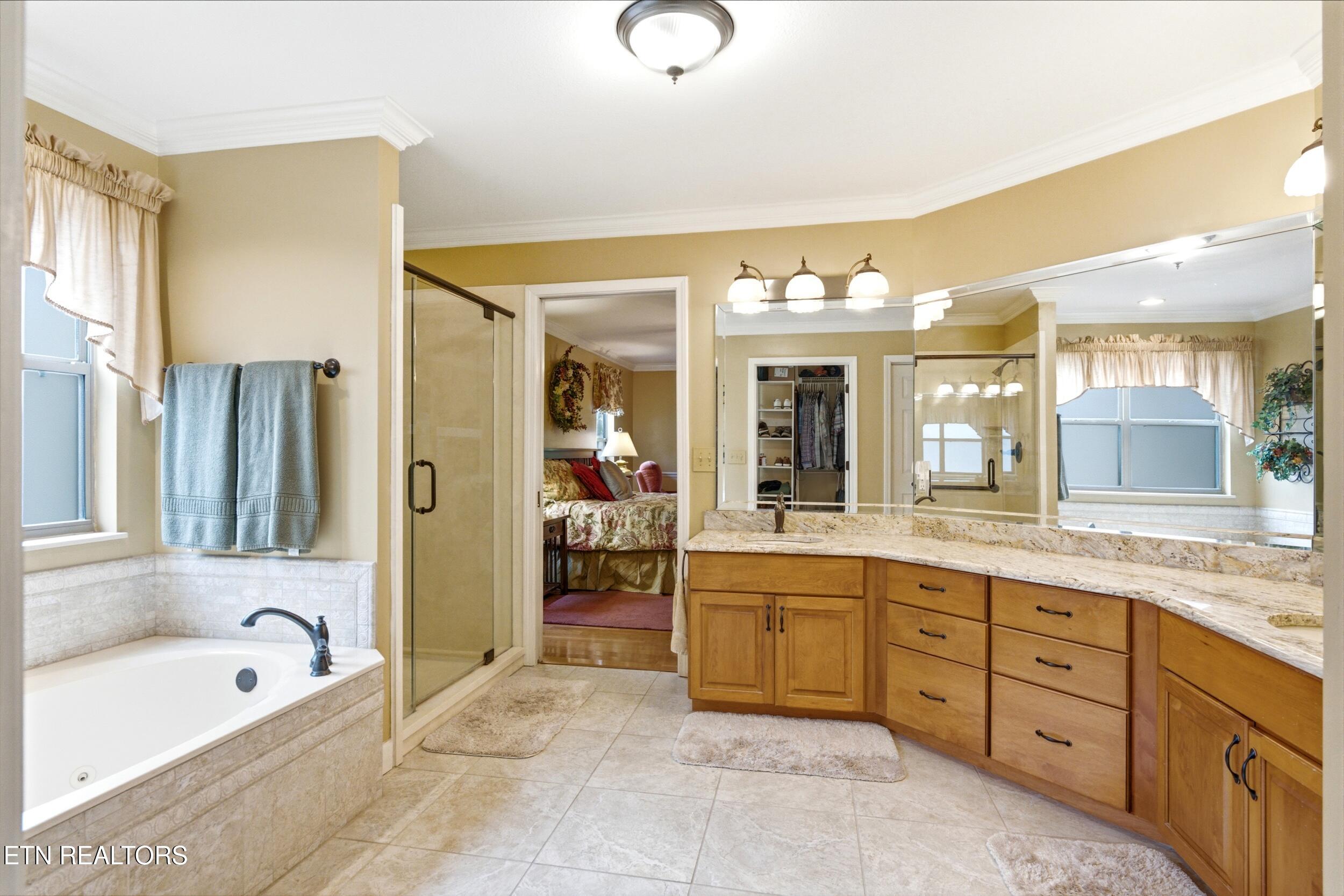 114 Oostanali Way Loudon TN 37774