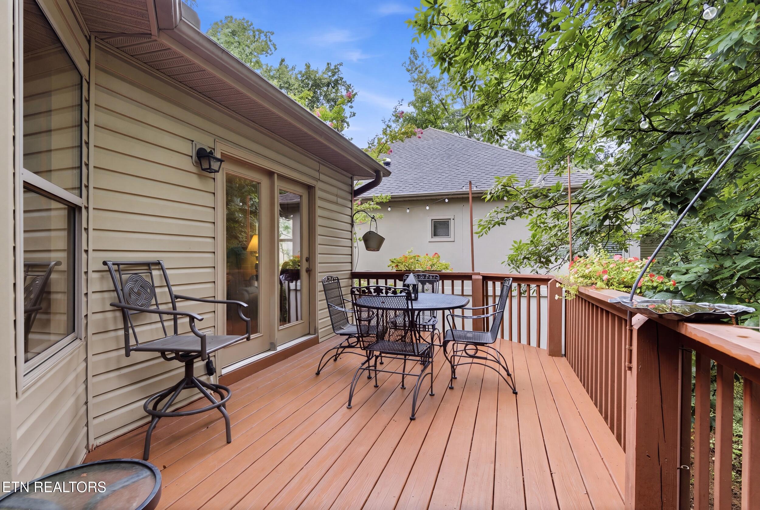 114 Oostanali Way Loudon TN 37774