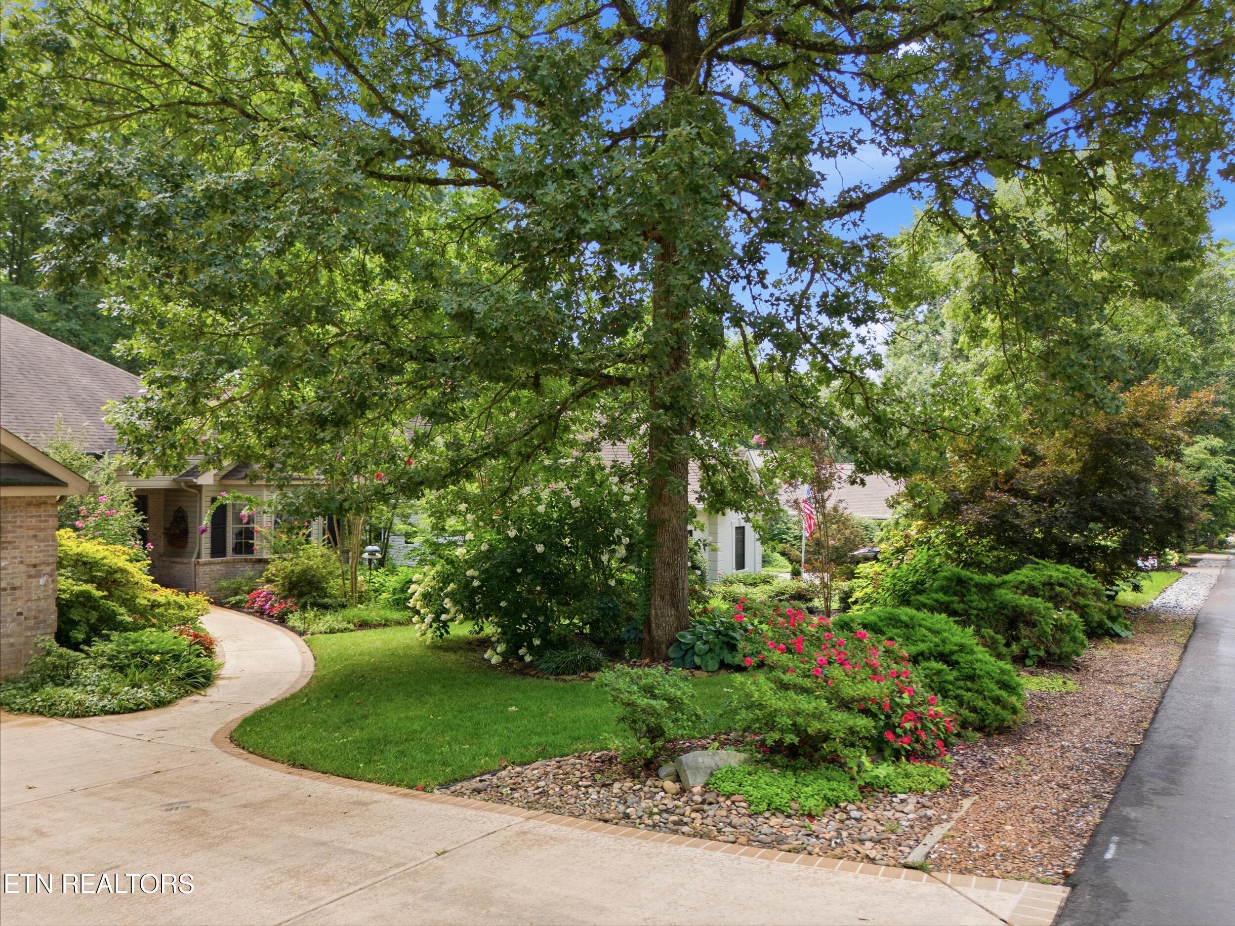 114 Oostanali Way Loudon TN 37774