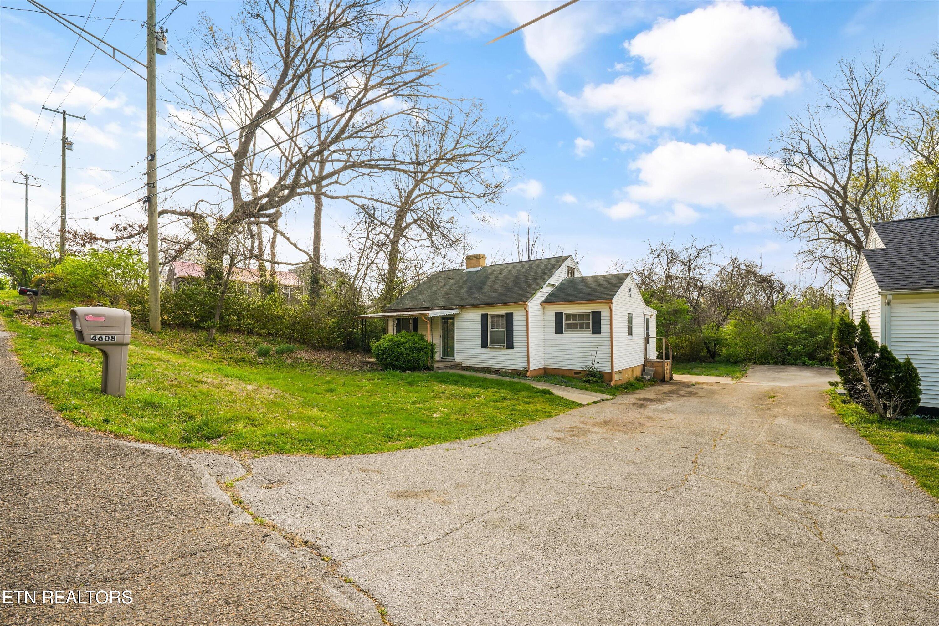 4608 Oriole Drive Knoxville TN 37918