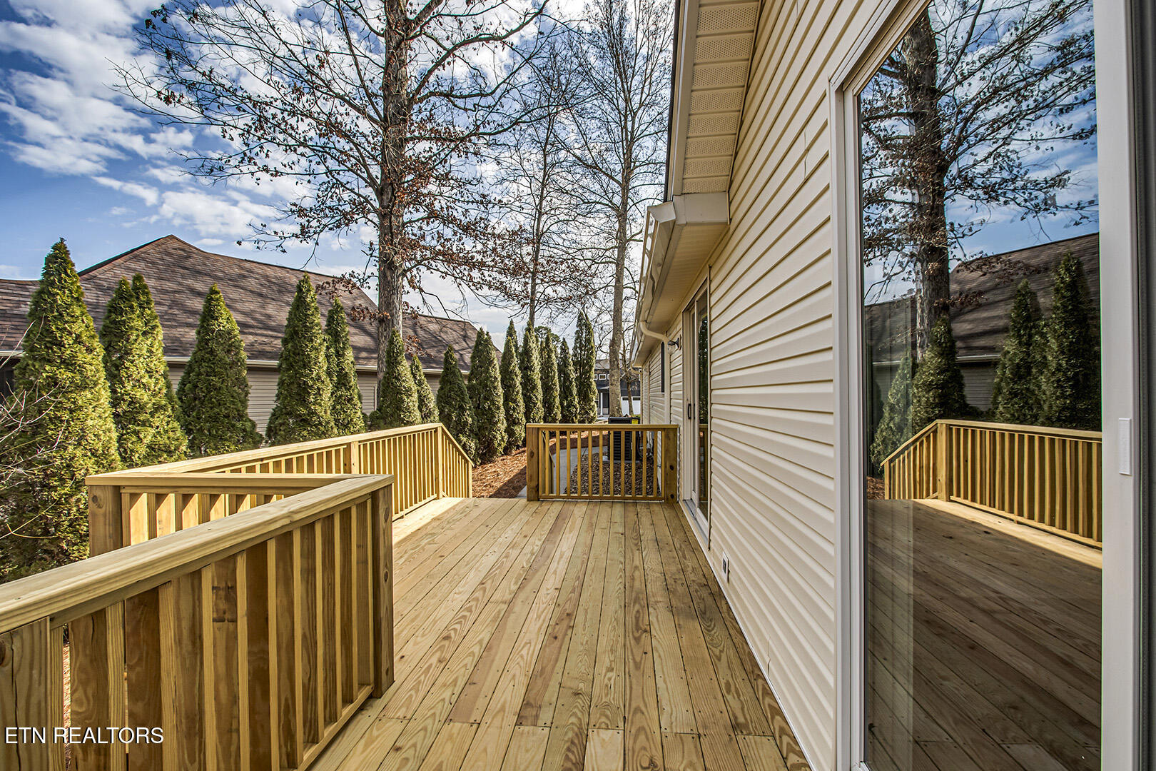 301 Uhdali Place Loudon TN 37774