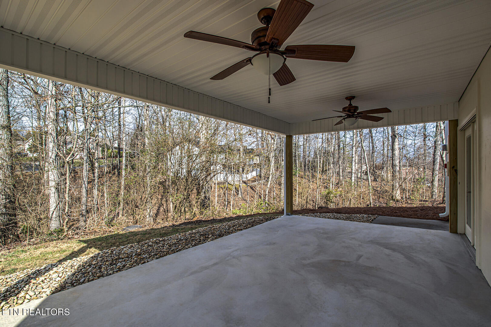 301 Uhdali Place Loudon TN 37774