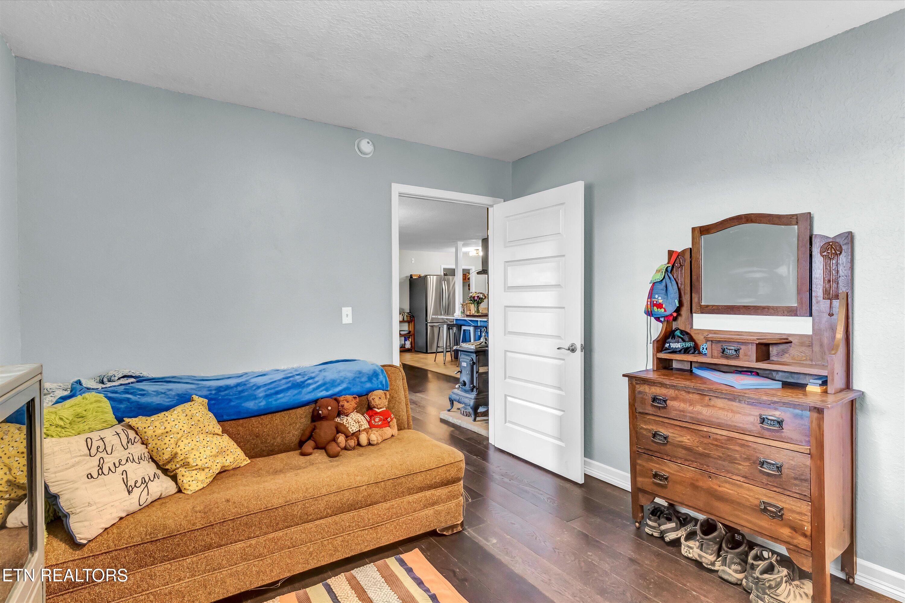 176 Old Collins Road Deer Lodge TN 37726
